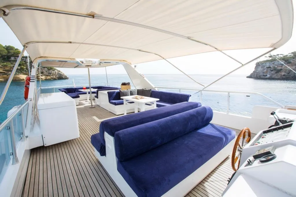 Ace Six 27m Canados motor yacht charter Mediterranean photo 05