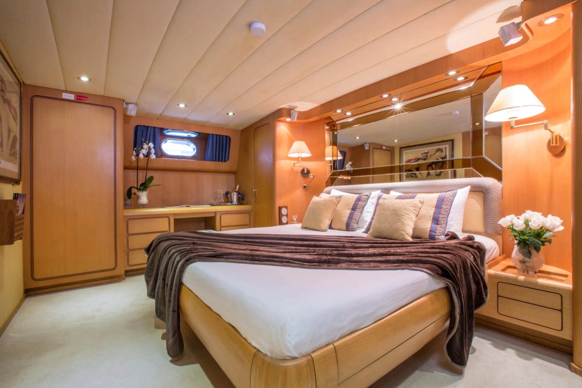 Ace Six 27m Canados motor yacht charter Mediterranean photo 18