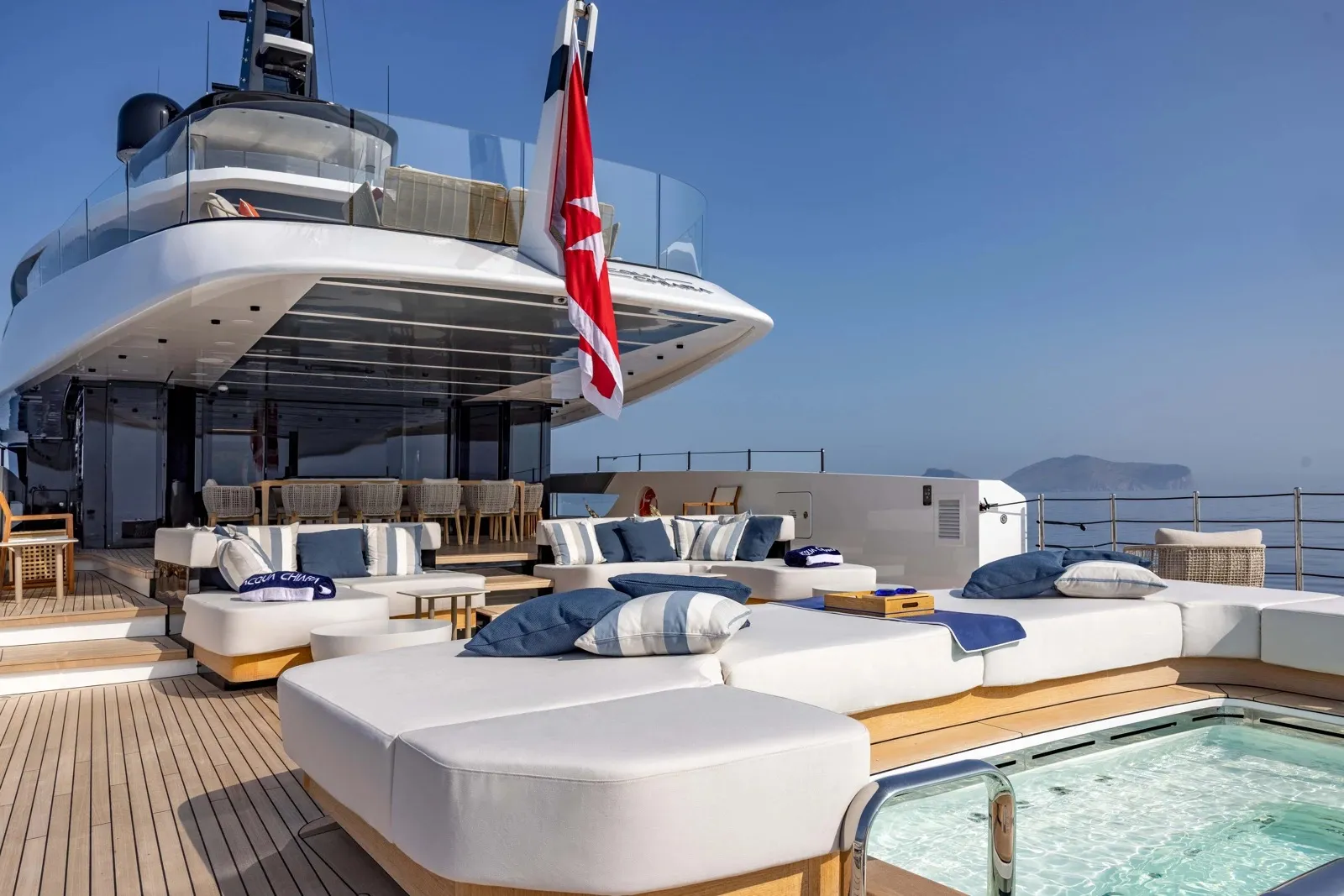 Acqua Chiara 47m Columbus Yachts motor yacht charter Mediterranean photo 12