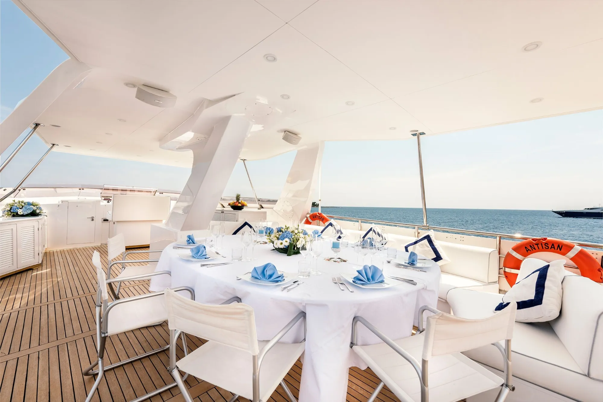 Antisan 33m Spertini Alalunga motor yacht charter French Riviera photo 09