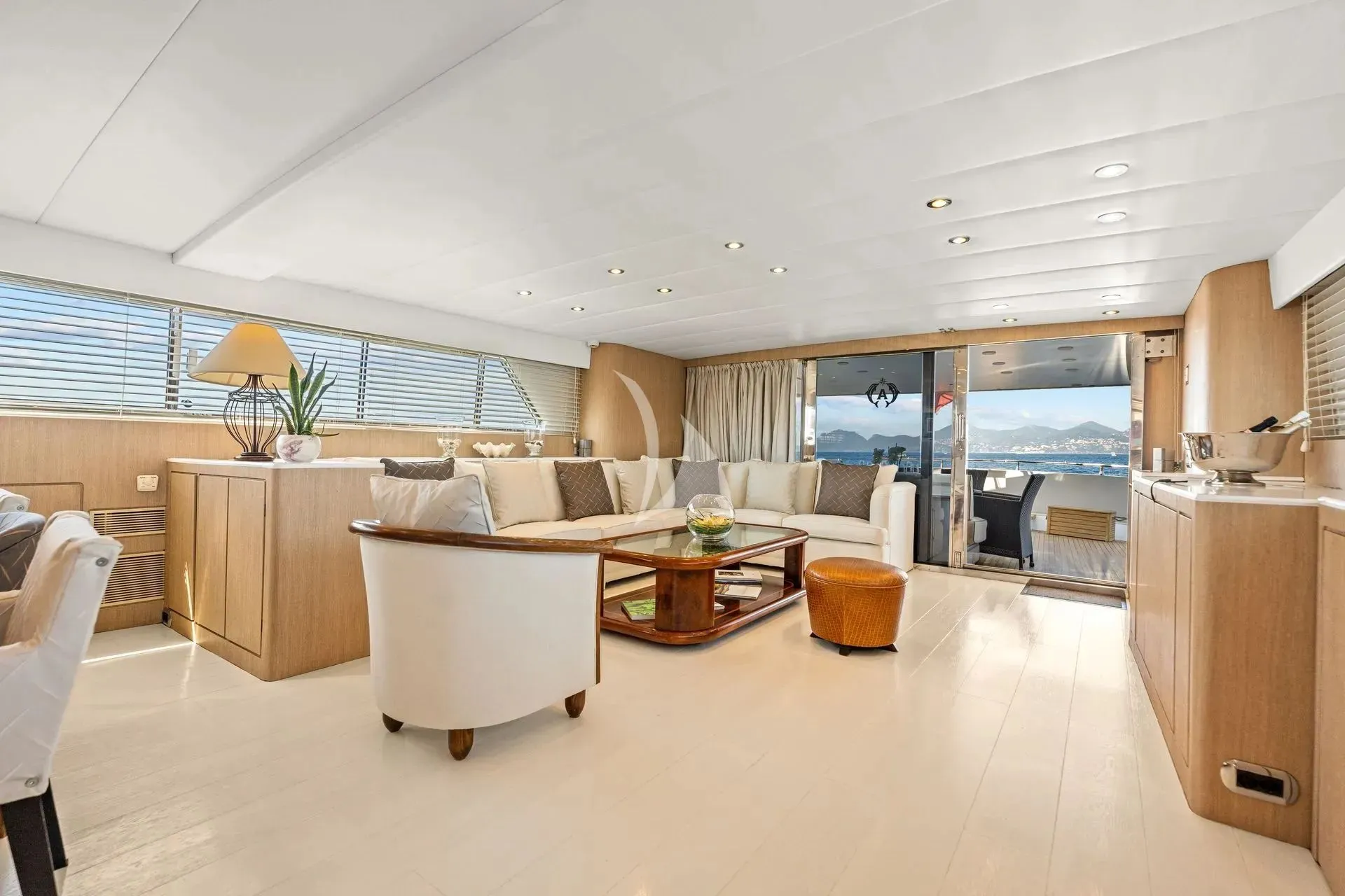 Antisan 33m Spertini Alalunga motor yacht charter French Riviera photo 12