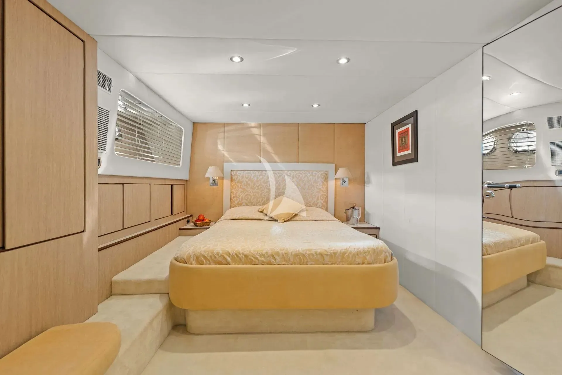 Antisan 33m Spertini Alalunga motor yacht charter French Riviera photo 16