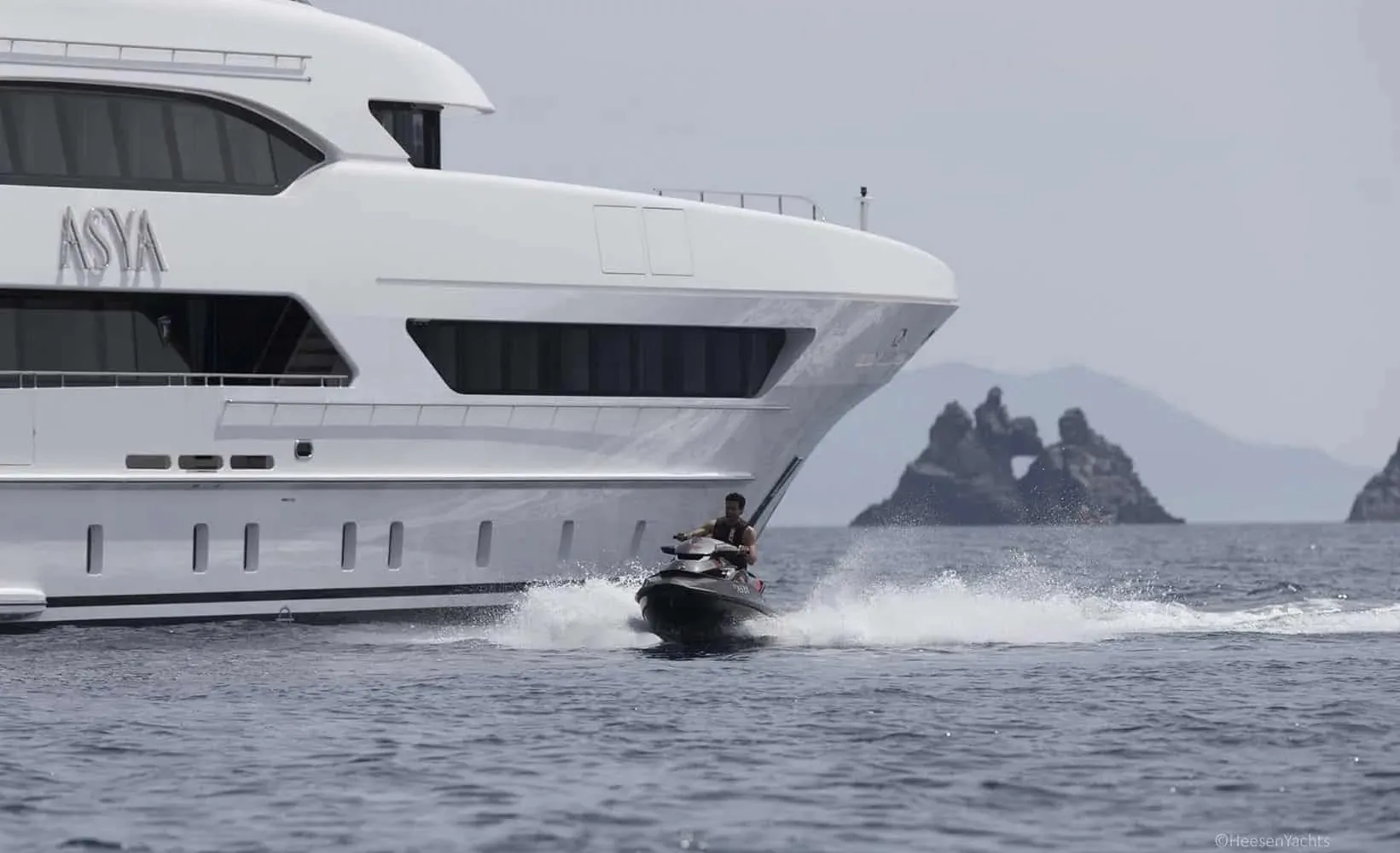 Asya 46.7m Heesen motor yacht charter French Riviera photo 23
