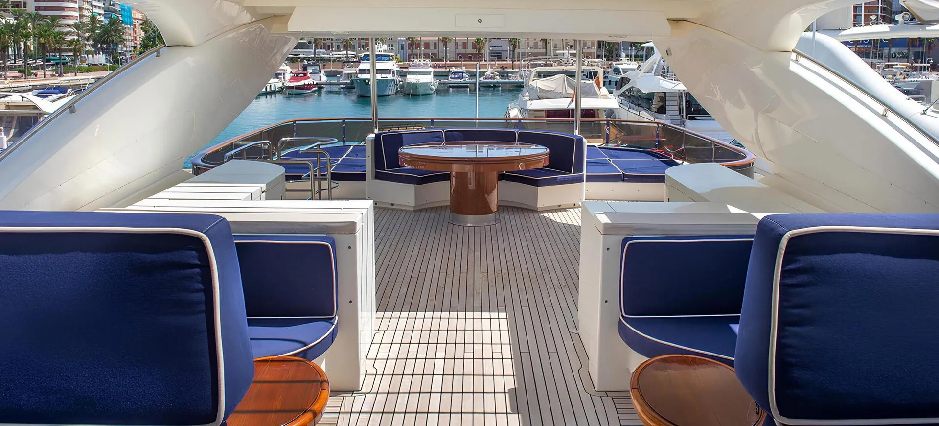 B Two 32.5m Astondoa motor yacht charter Mallorca photo 08