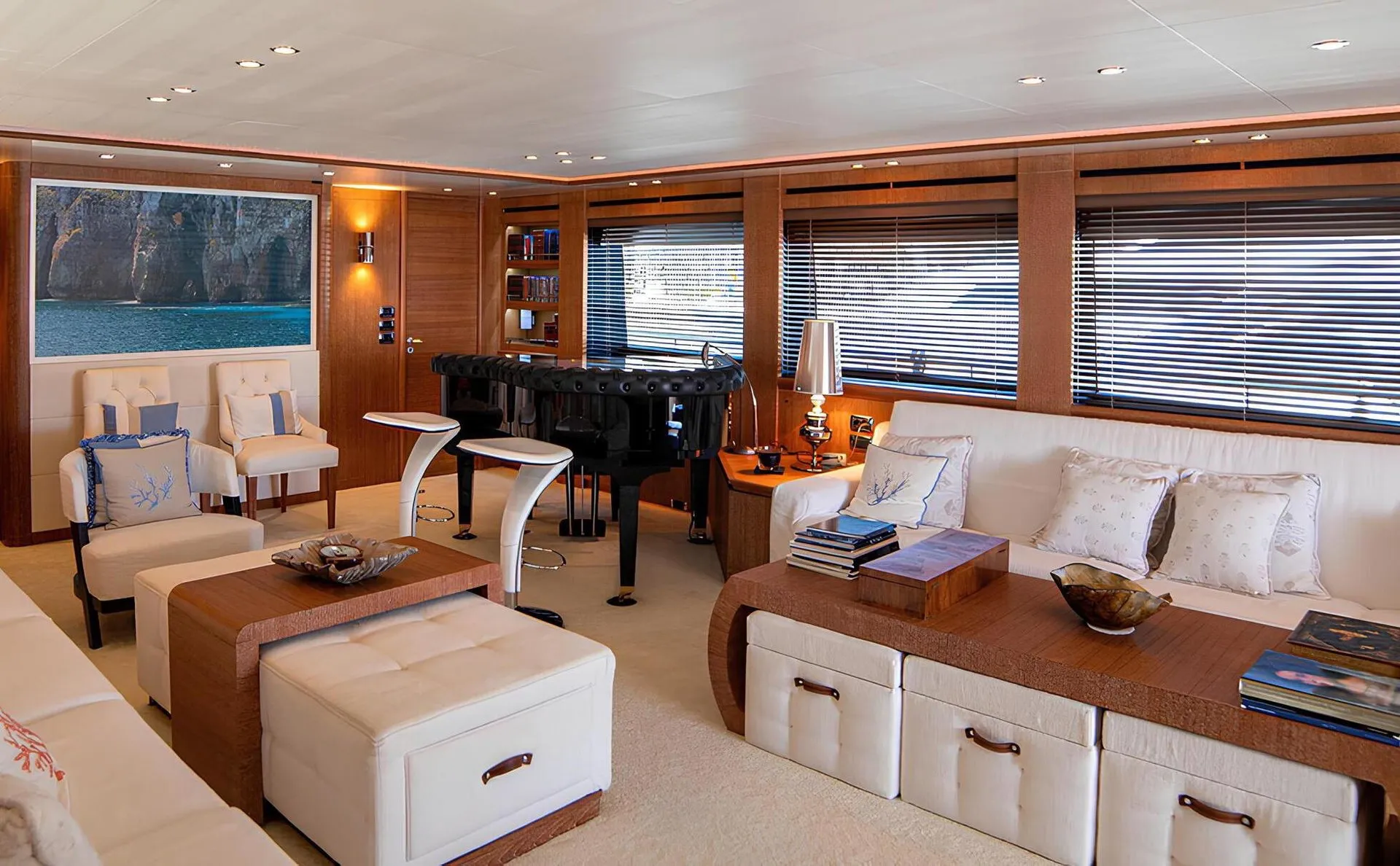 B Two 32.5m Astondoa motor yacht charter Mallorca photo 11