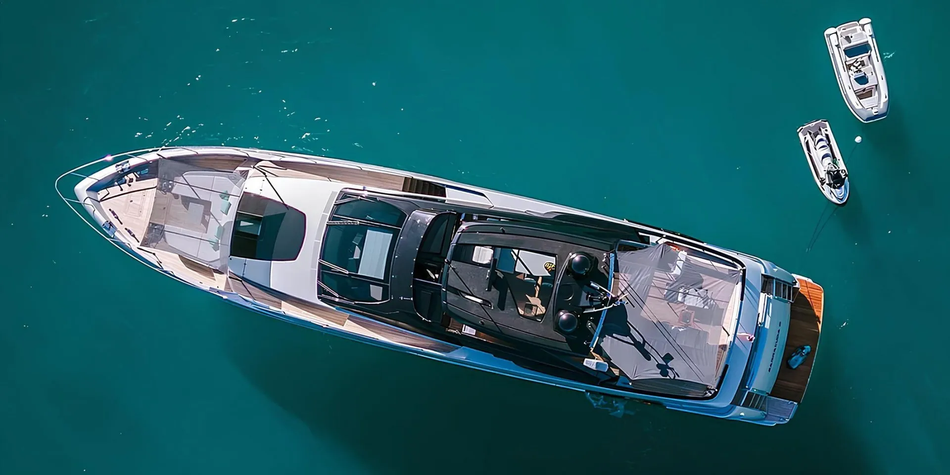 Barracuda III 28.48m Riva motor yacht charter Mallorca photo 06