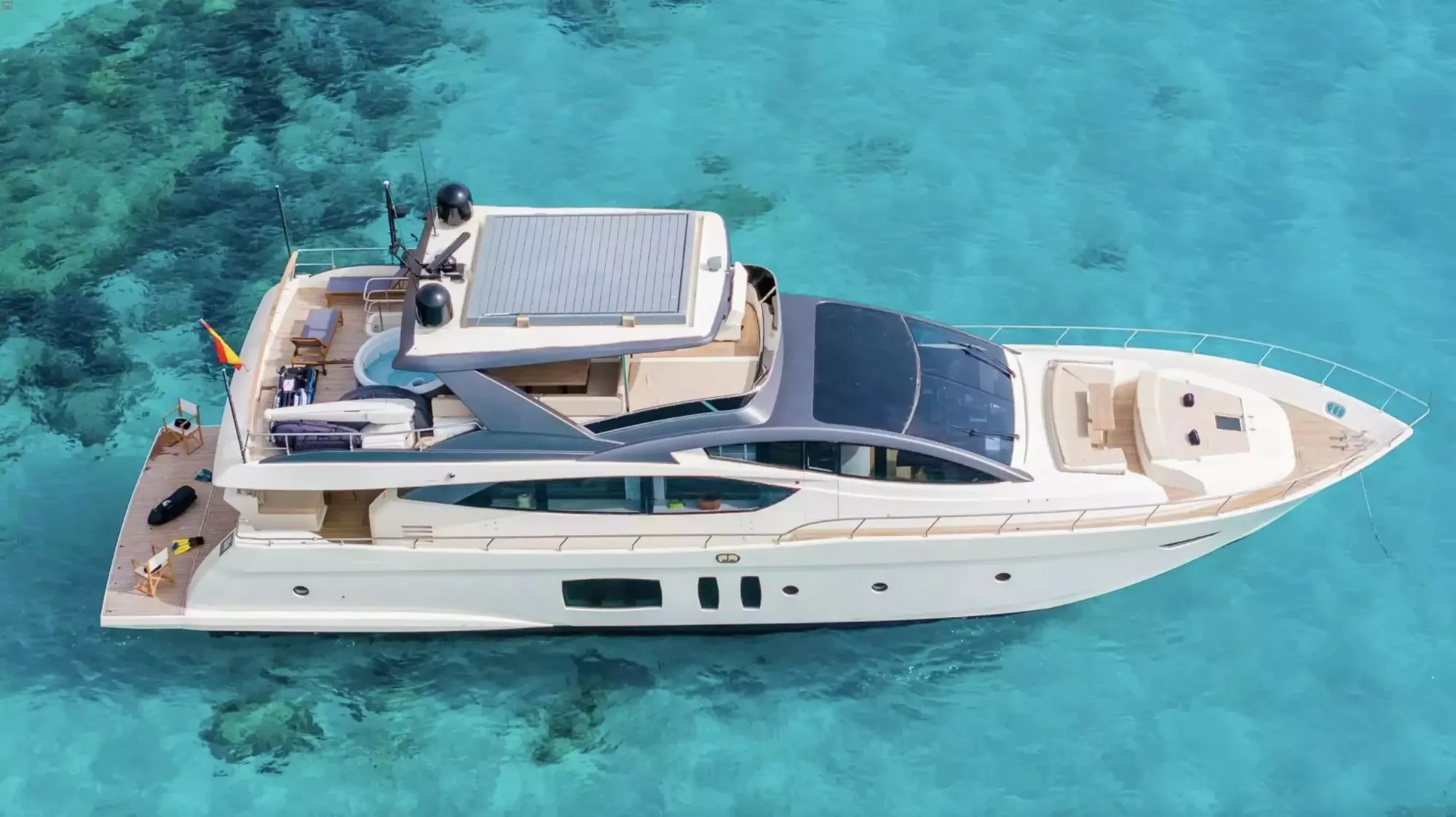 Biscayne 23.8m Astondoa motor yacht charter Ibiza photo 02