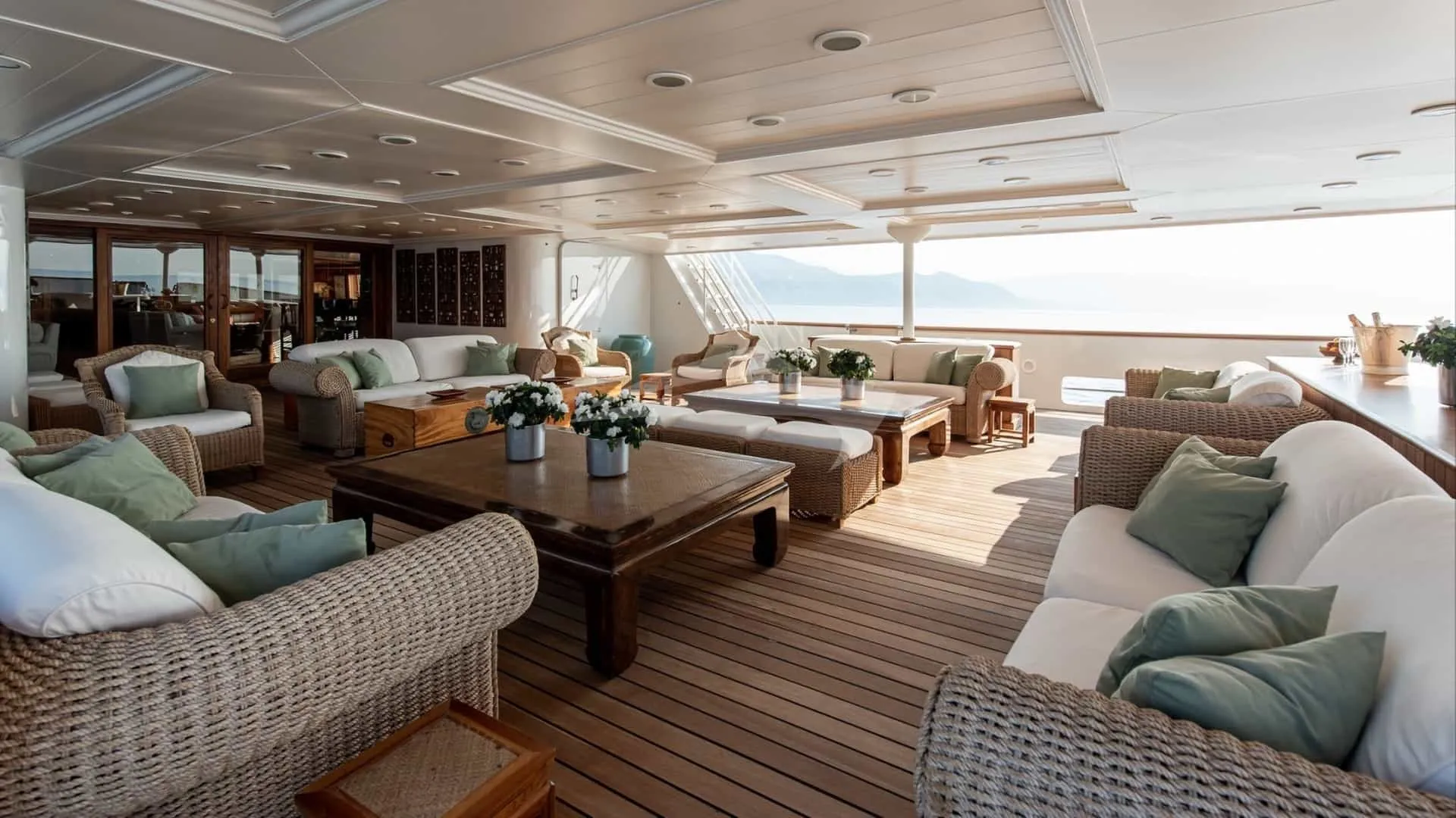 Bleu De Nimes 72.24m Clelands Shipbuilding Co motor yacht charter Mediterranean photo 07