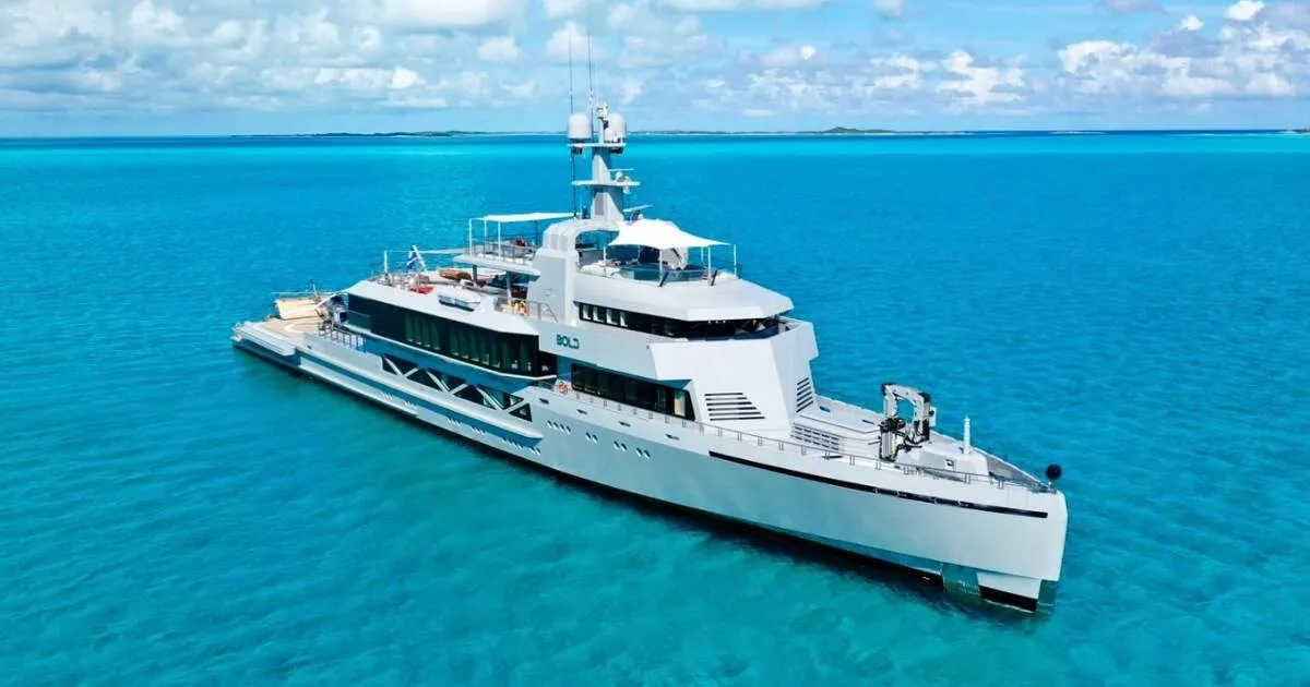 Bold 85.3m SilverYachts motor yacht charter Mediterranean photo 23