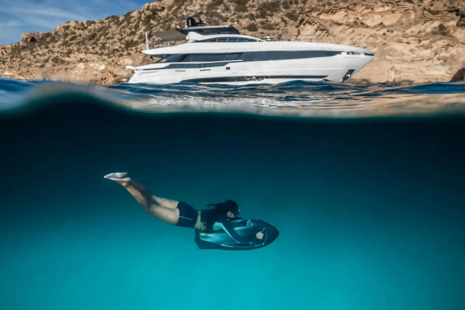 C2 33.3m Mangusta motor yacht charter Ibiza photo 34