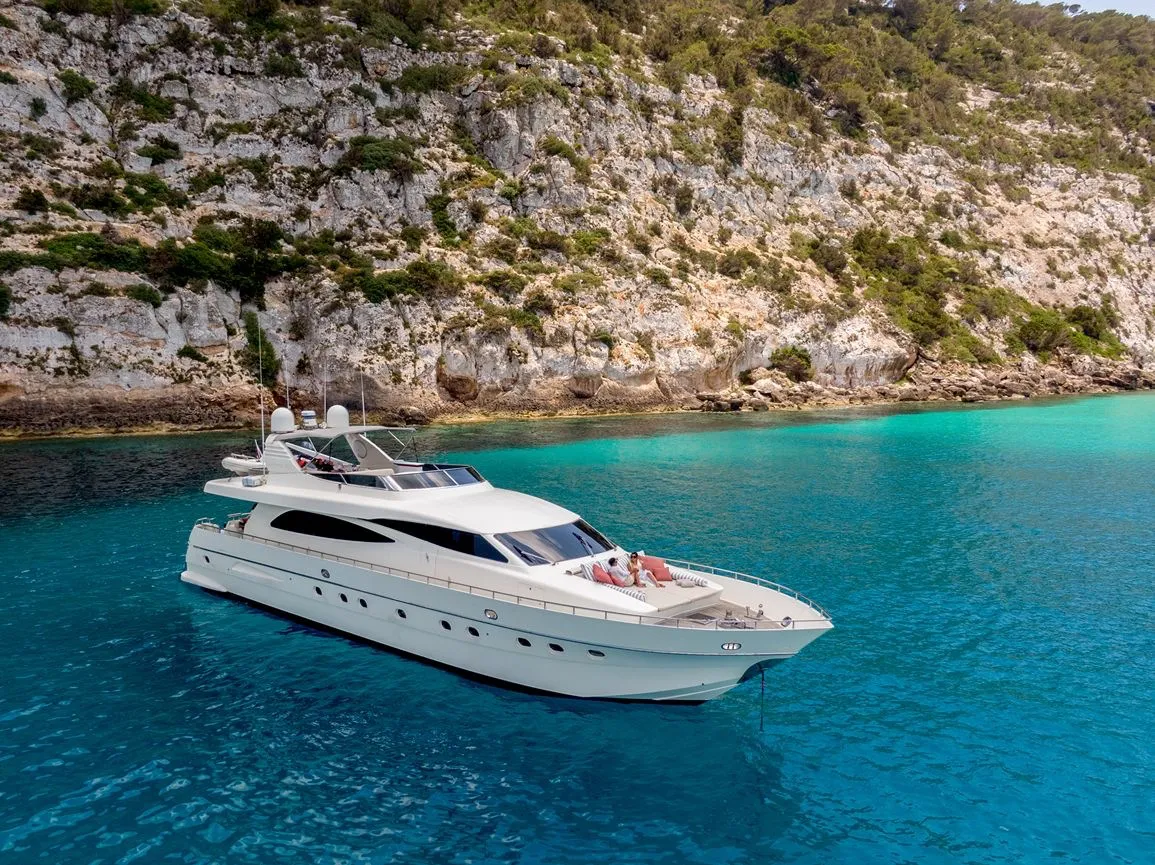 Daypa 25.35m Canados motor yacht charter Ibiza photo 06