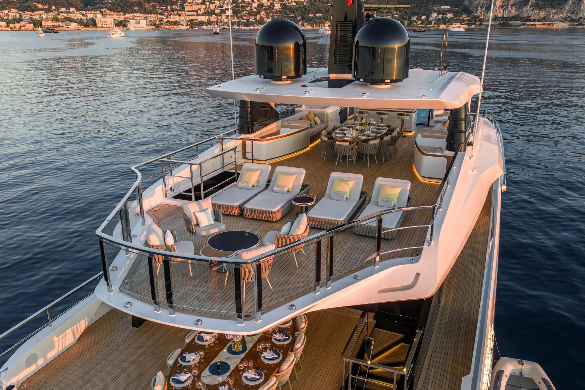 Felicità 50m Mangusta motor yacht charter French Riviera photo 09