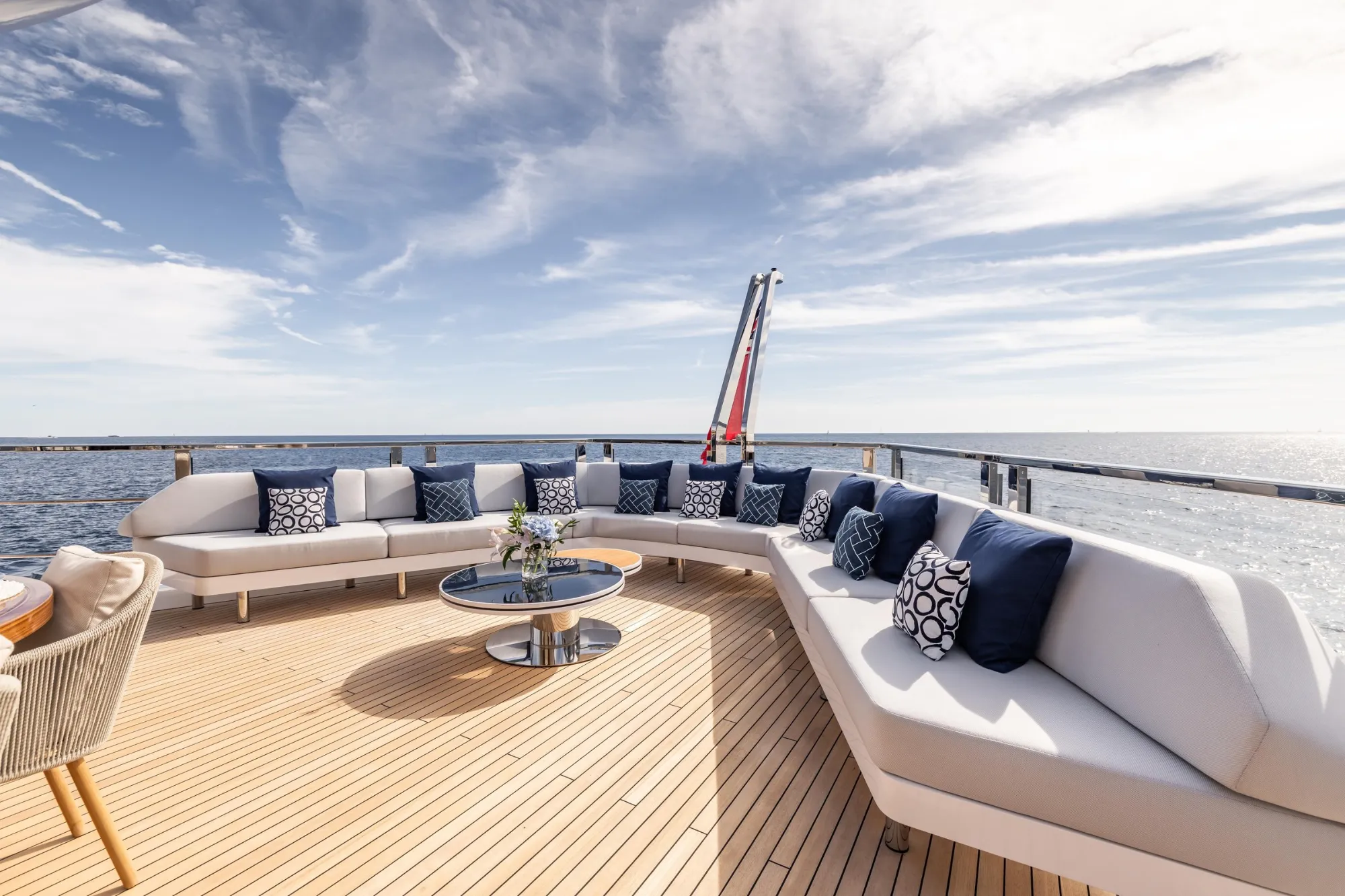 Felicità 50m Mangusta motor yacht charter French Riviera photo 16