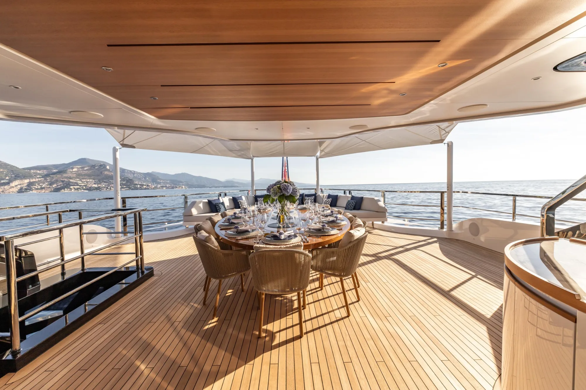 Felicità 50m Mangusta motor yacht charter French Riviera photo 18