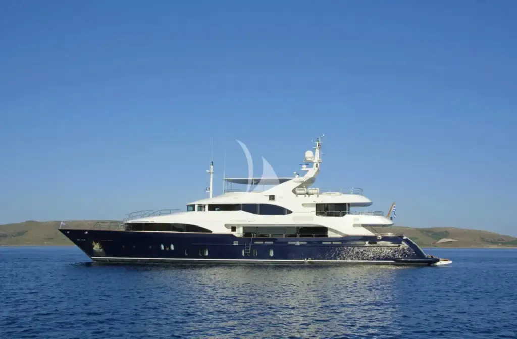 Grande Amore 44.2m Benetti motor yacht charter Greece photo 05