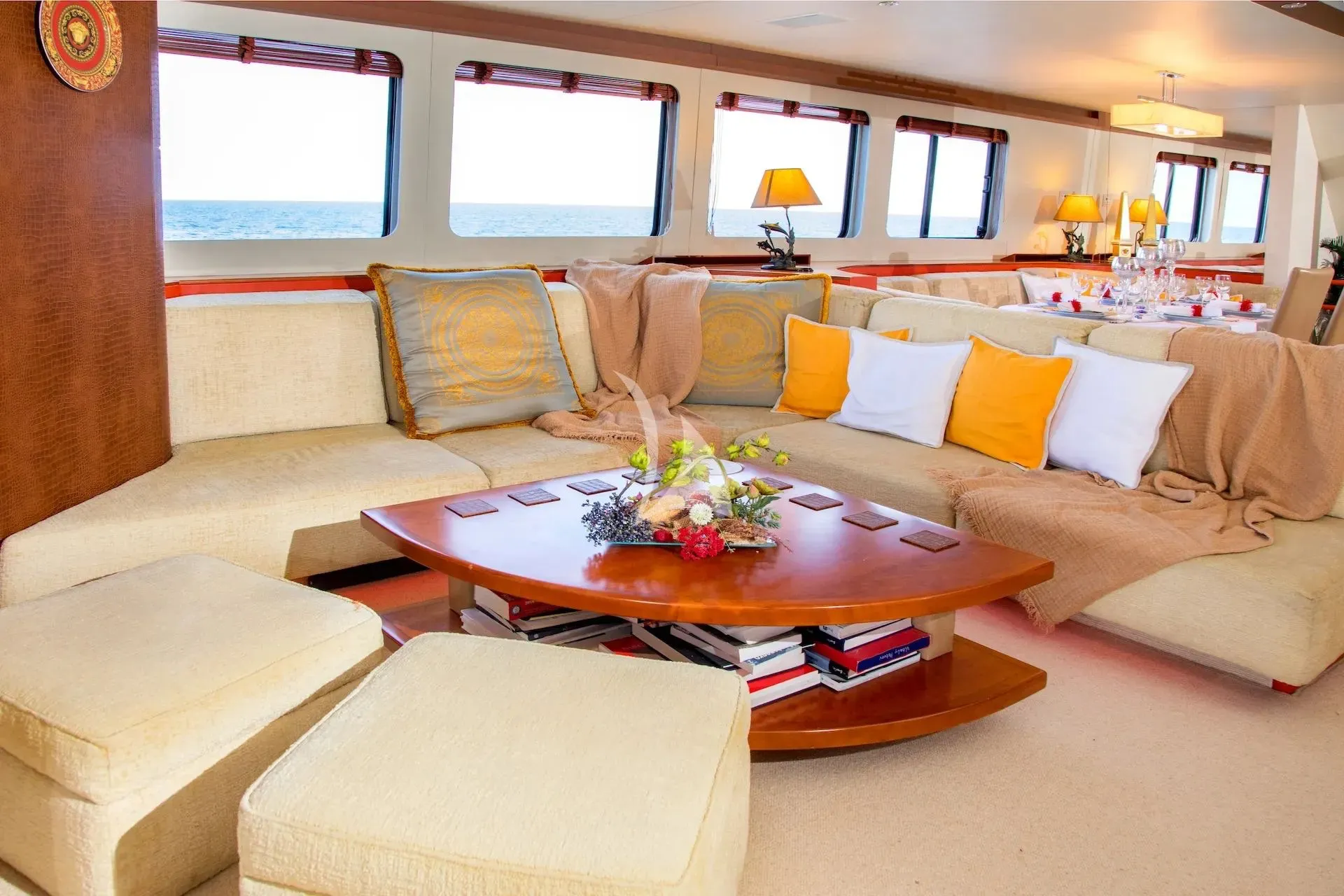 Heartbeat Of Life 28.2m Heesen motor yacht charter Barcelona photo 12