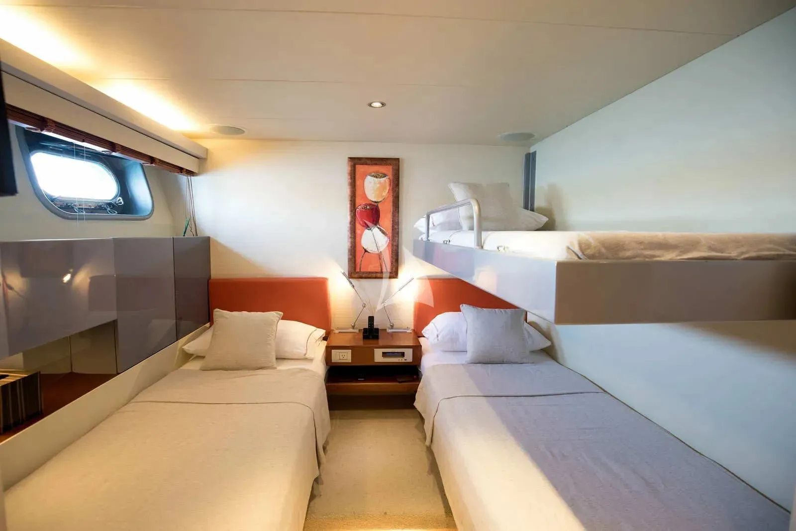 Heartbeat Of Life 28.2m Heesen motor yacht charter Barcelona photo 21