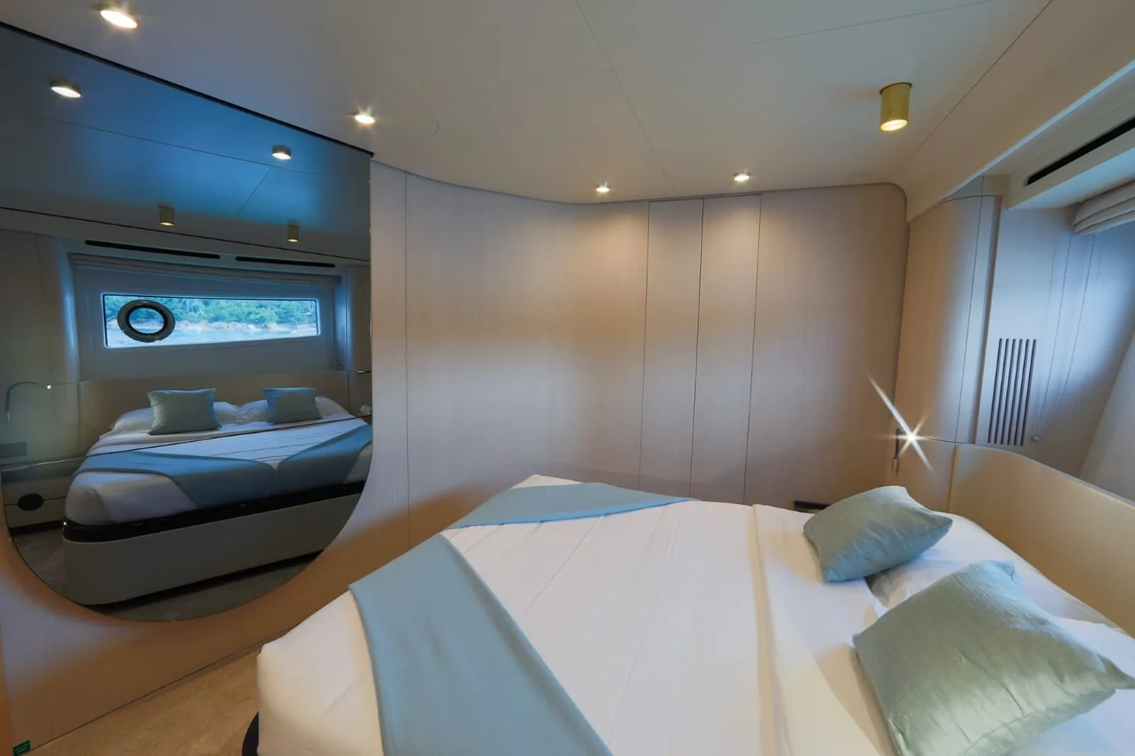 Imagine 25.42m Wajer motor yacht charter Ibiza photo 13