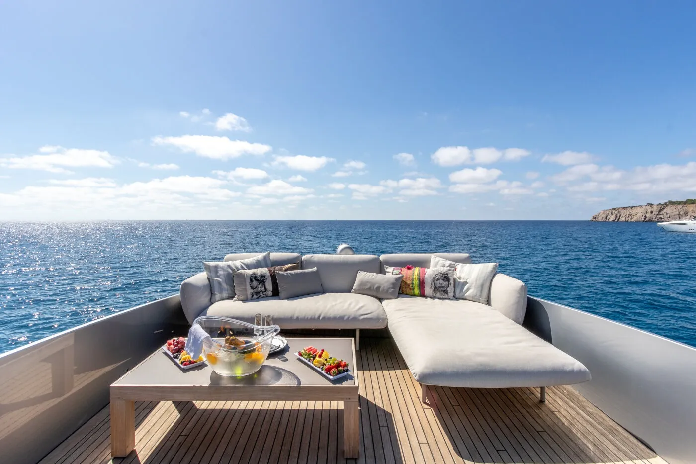 Inspiration 27.42m Pershing motor yacht charter Ibiza photo 09