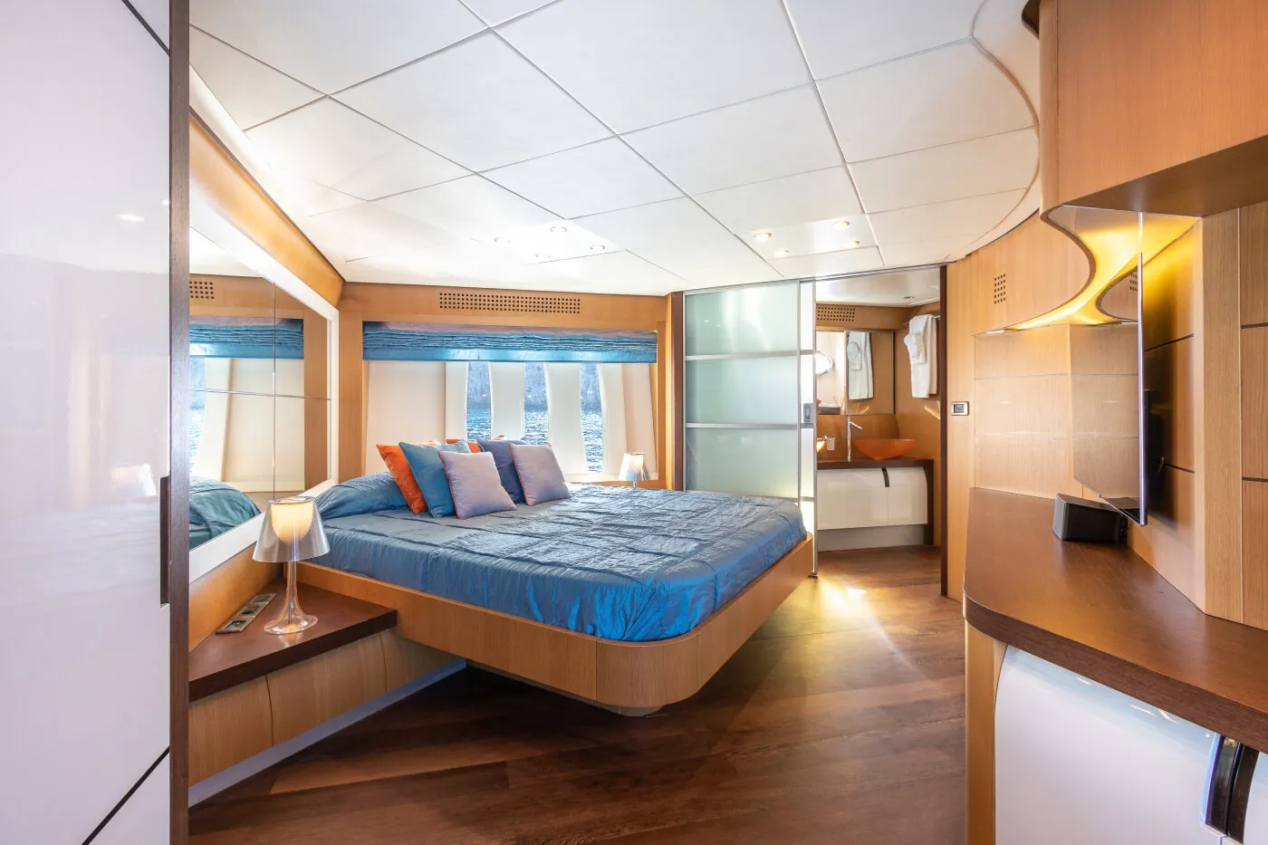 Inspiration 27.42m Pershing motor yacht charter Ibiza photo 13