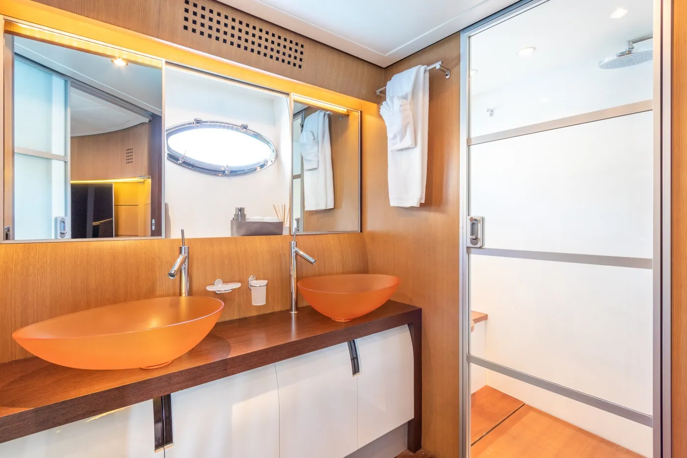 Inspiration 27.42m Pershing motor yacht charter Ibiza photo 15