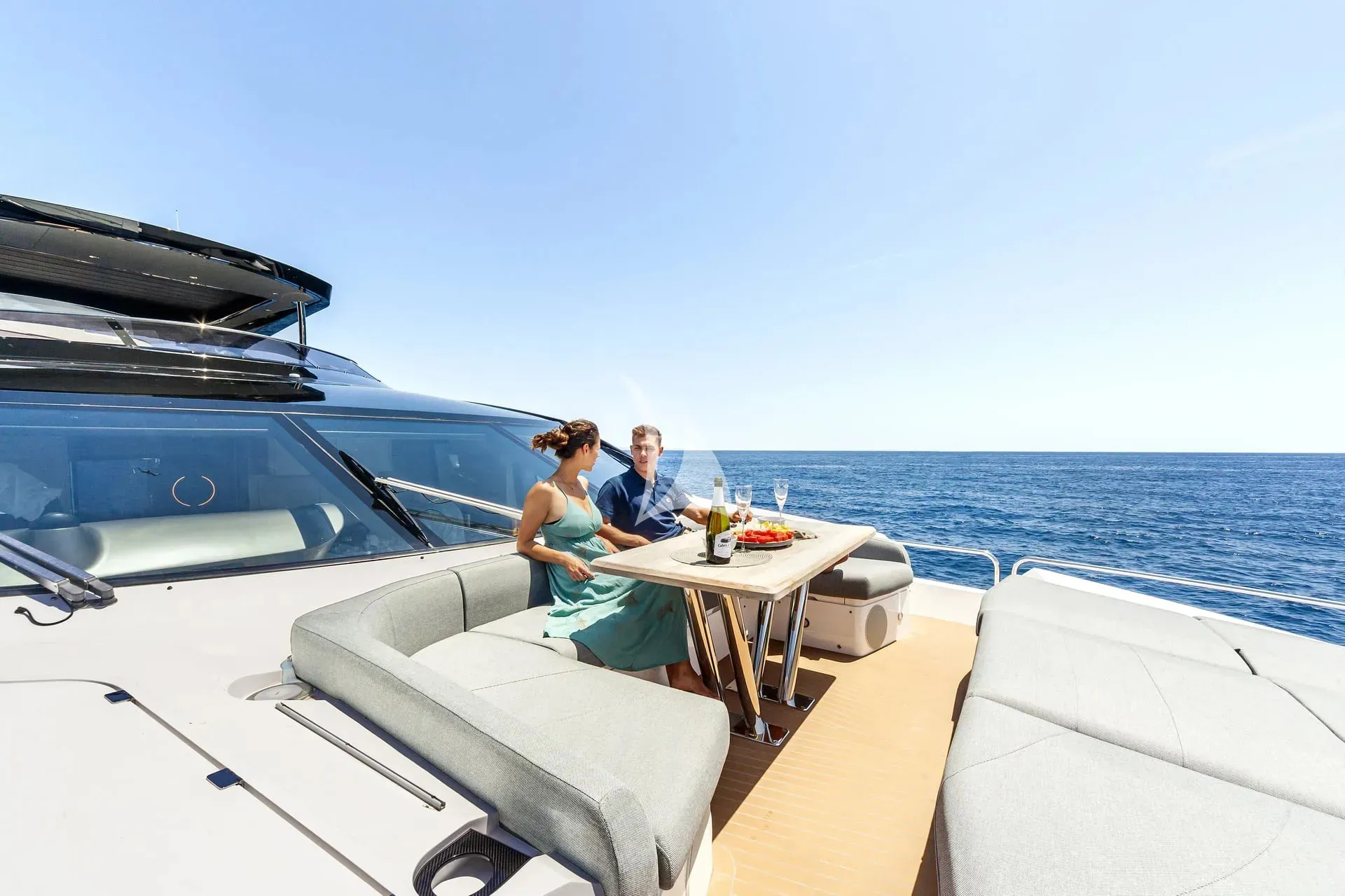 Junior 26.38m Sunseeker motor yacht charter Mallorca photo 10