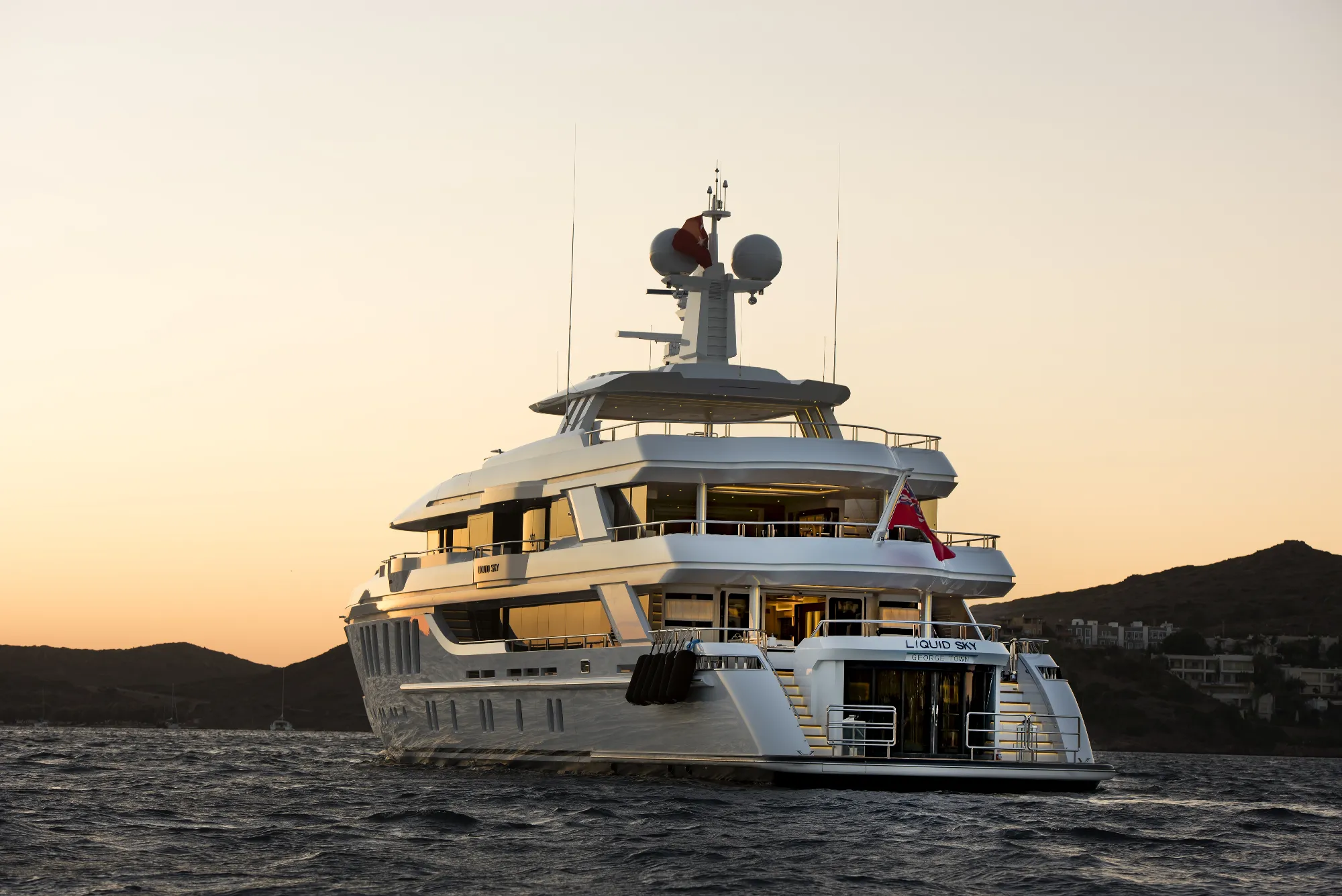 Liquid Sky 47m CMB Yachts motor yacht charter French Riviera photo 01