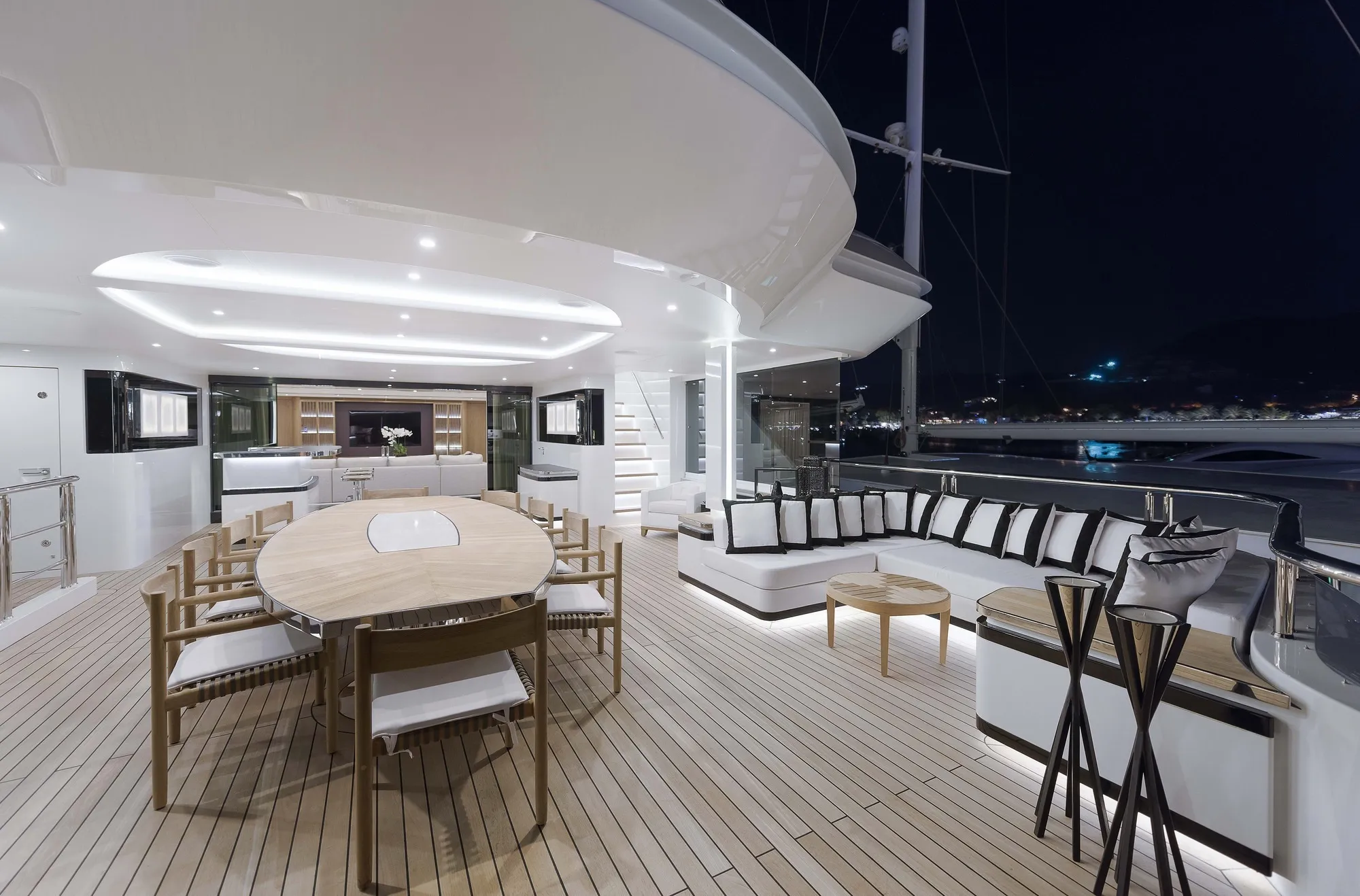 Liquid Sky 47m CMB Yachts motor yacht charter French Riviera photo 34