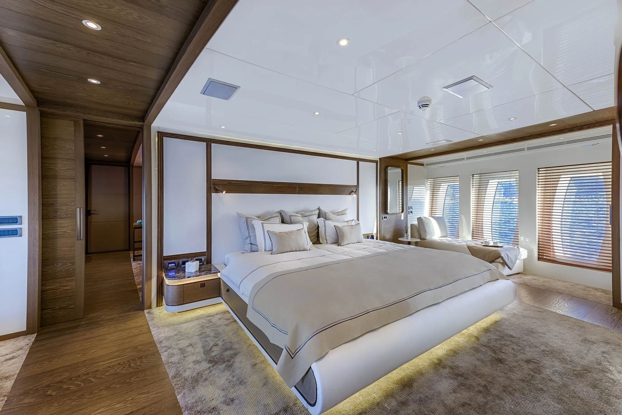 Liquid Sky 47m CMB Yachts motor yacht charter French Riviera photo 49