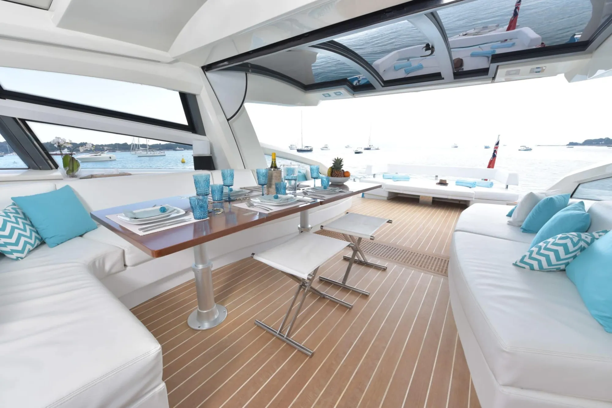 Little One 22m Baia Yachts motor yacht charter French Riviera photo 10