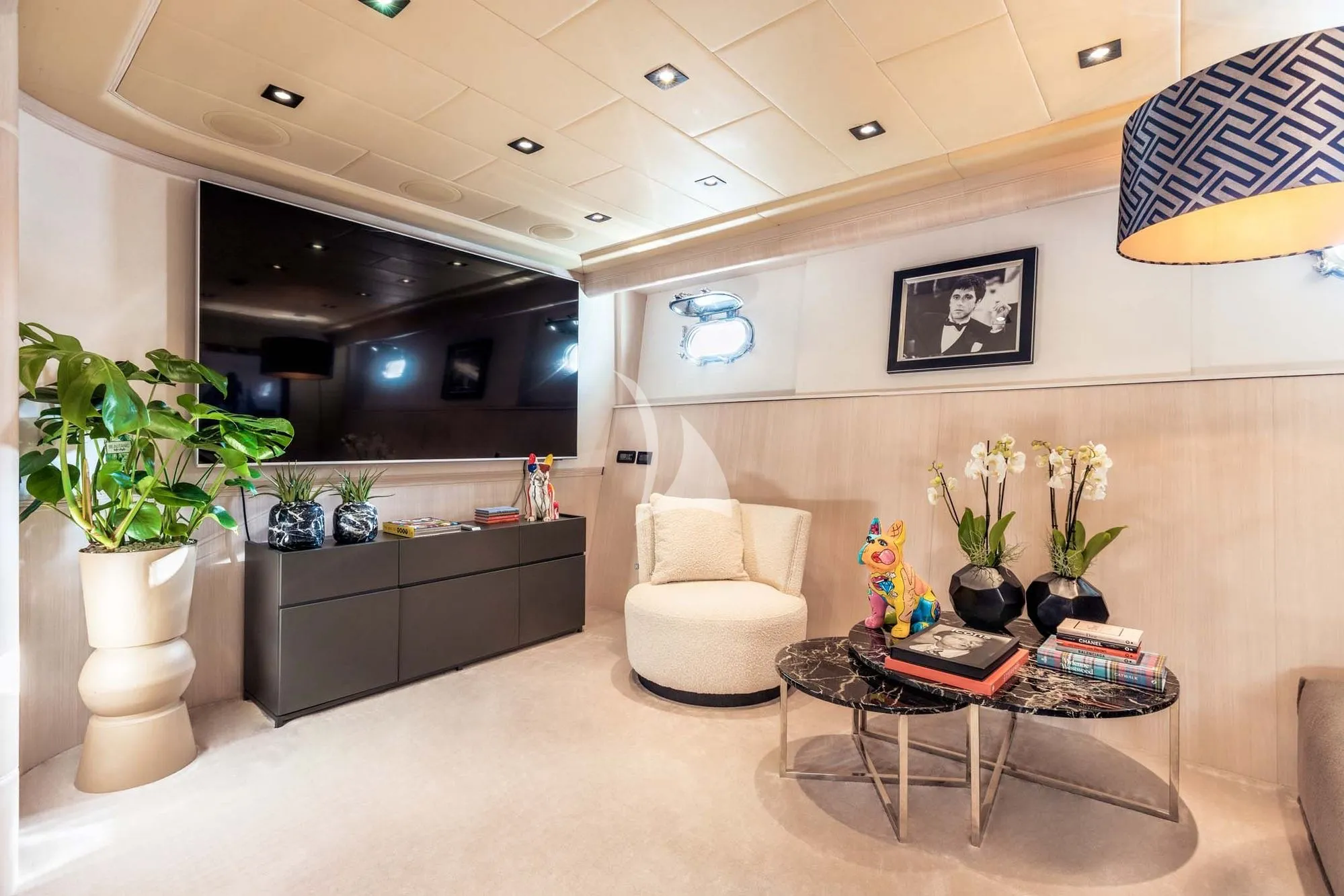 Mrs Grey 39.5m Mangusta motor yacht charter Ibiza photo 18