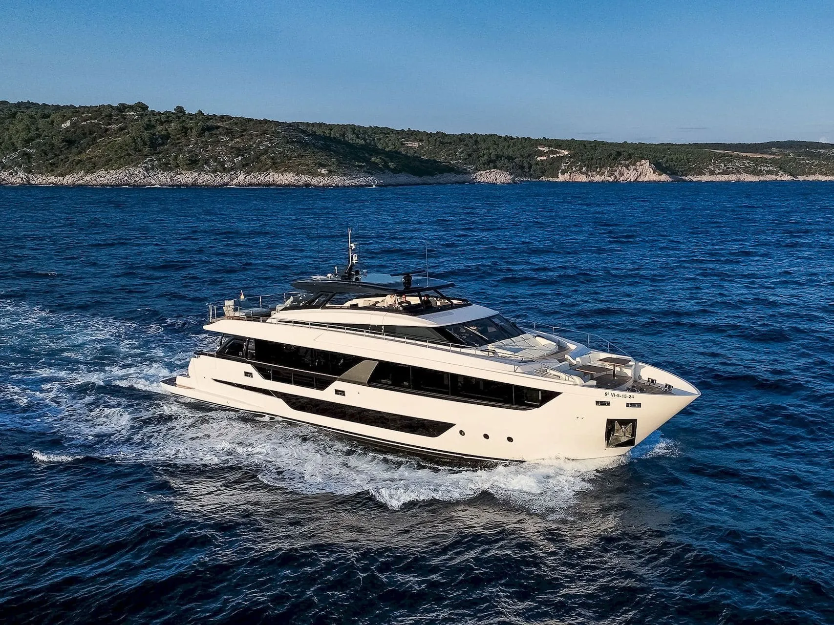 Nailu + 30.13m Ferretti Yachts motor yacht charter Mallorca photo 05