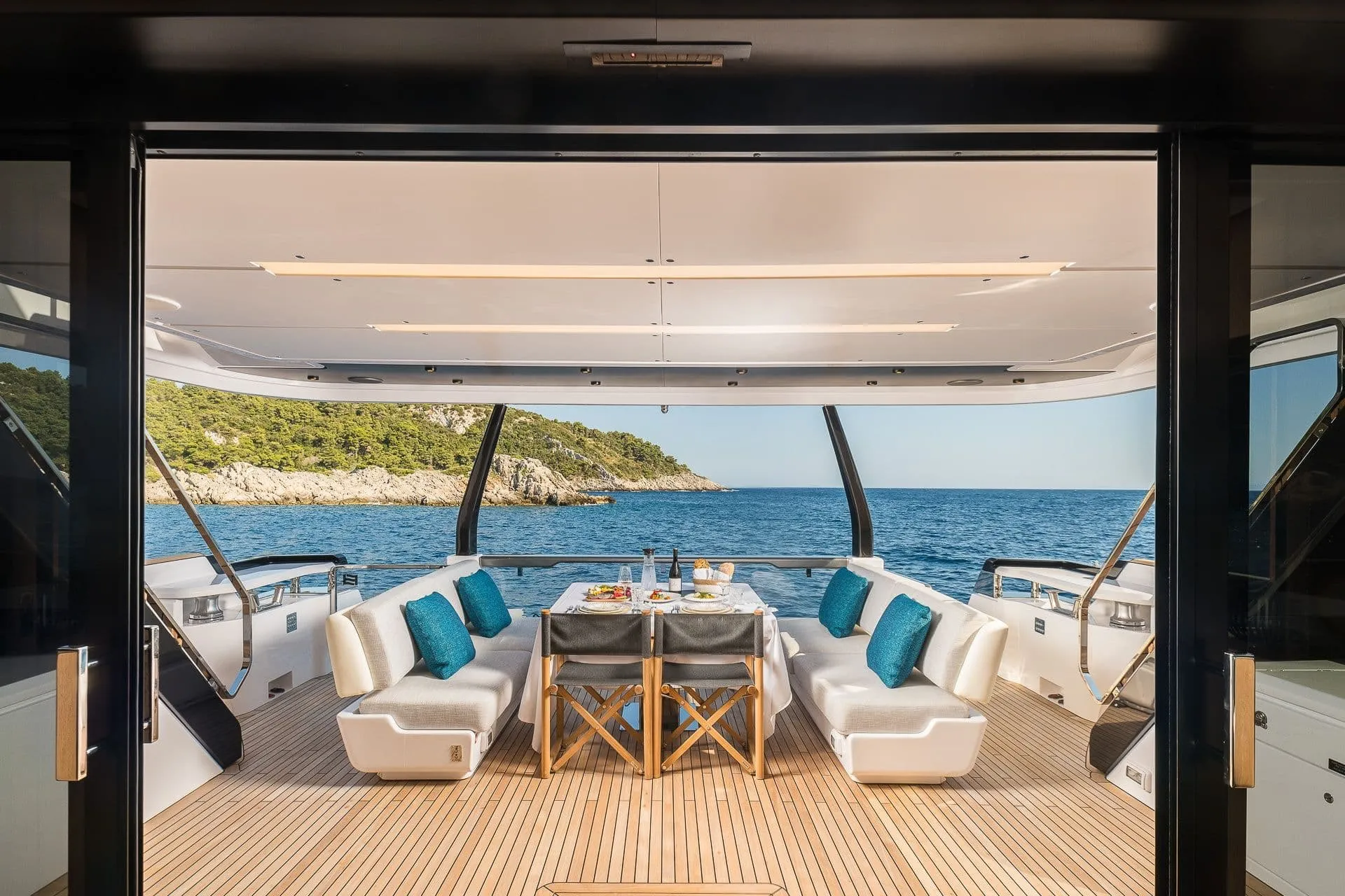 Nailu + 30.13m Ferretti Yachts motor yacht charter Mallorca photo 10