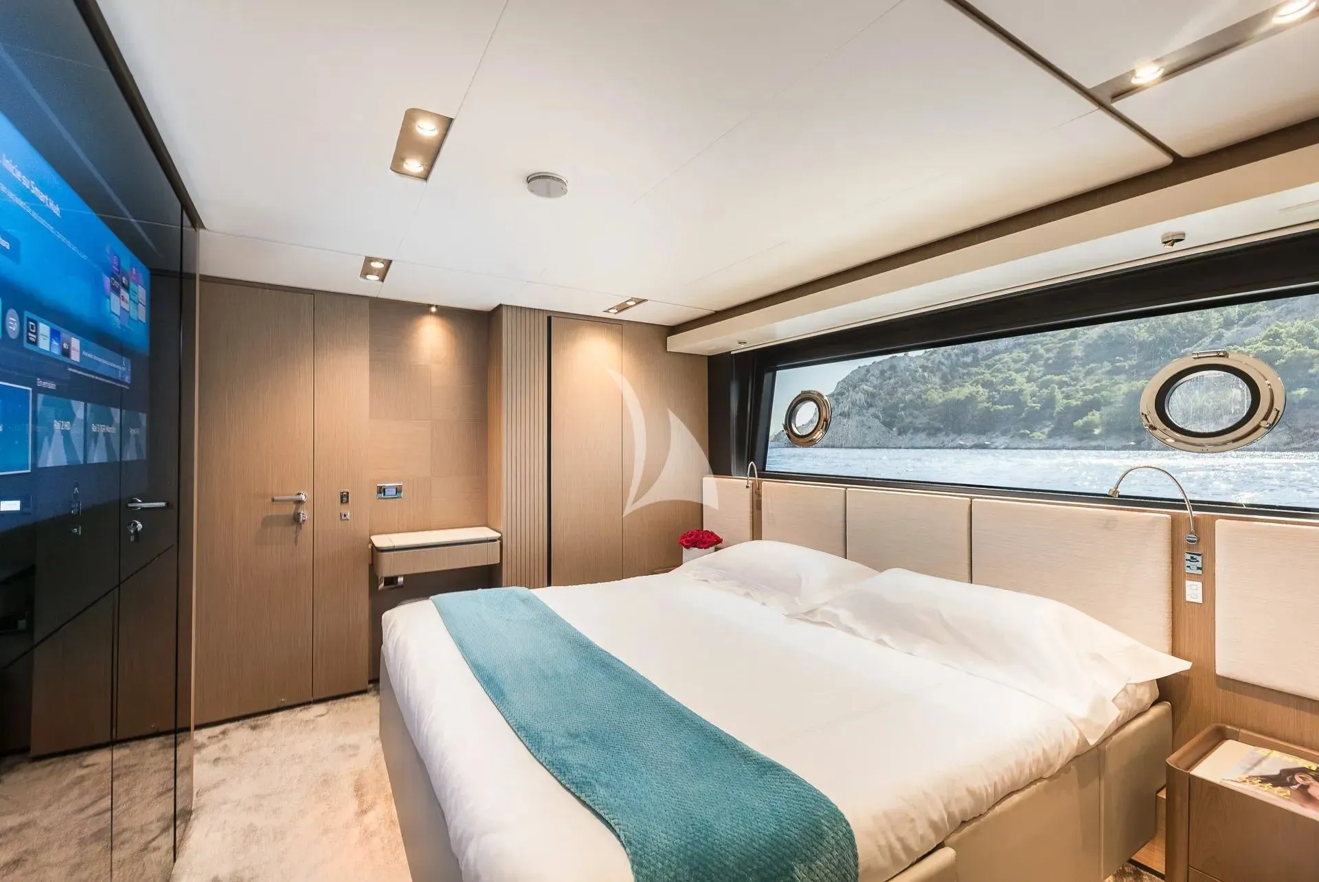 Nailu + 30.13m Ferretti Yachts motor yacht charter Mallorca photo 21