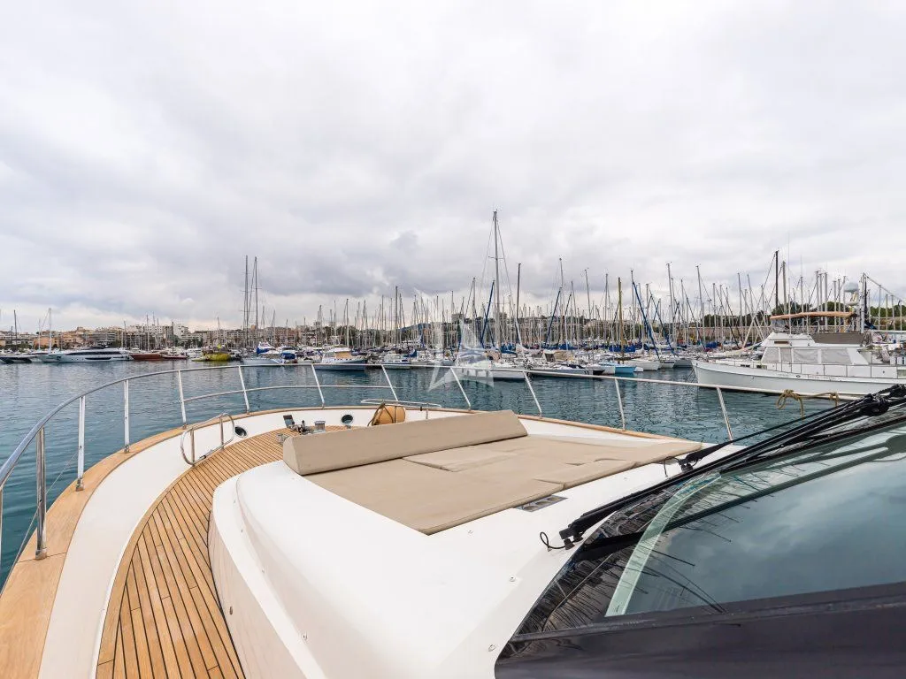 Passion 21.73m Couach motor yacht charter French Riviera photo 05
