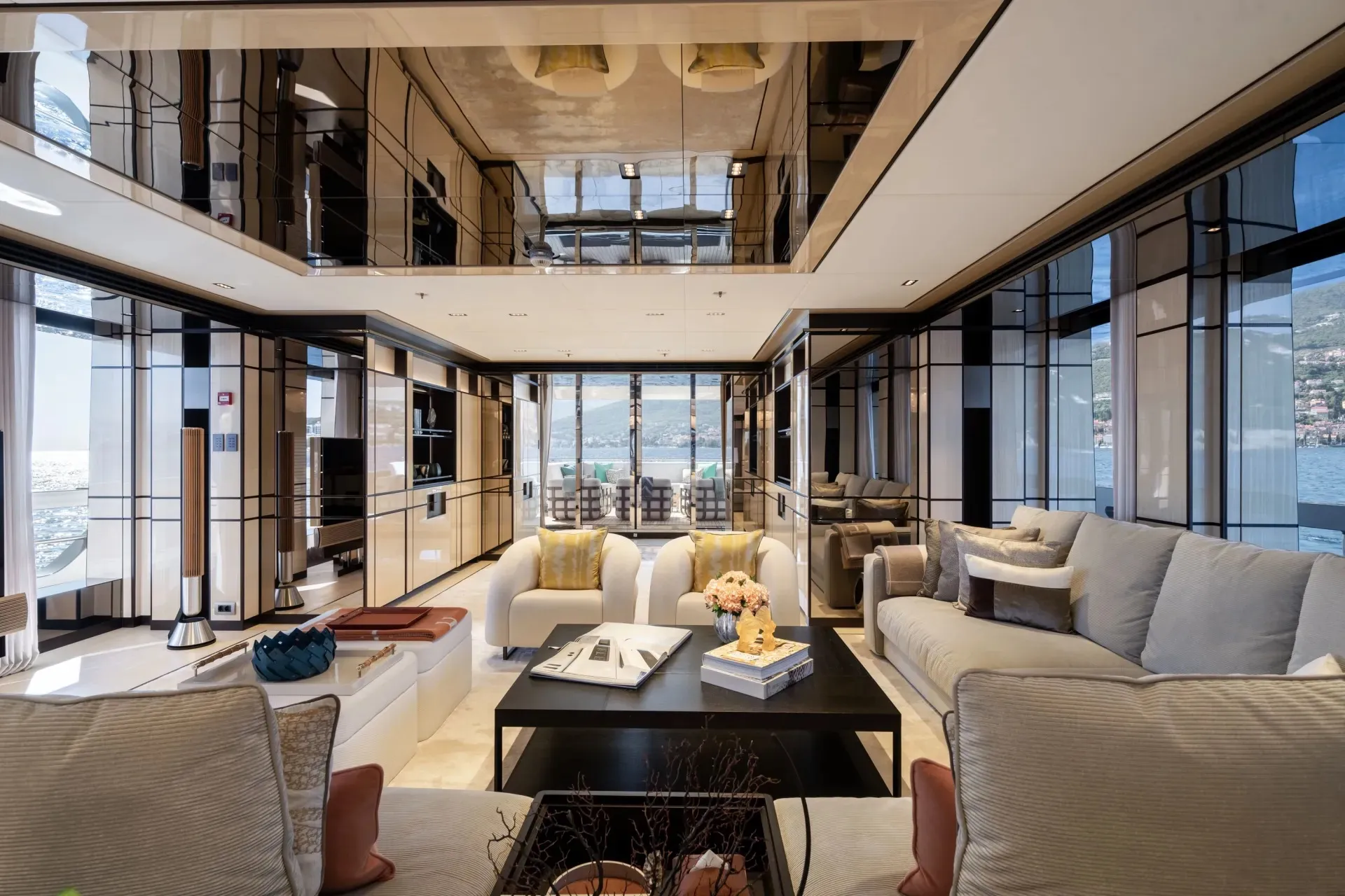 Reliance 55m Heesen motor yacht charter French Riviera photo 17