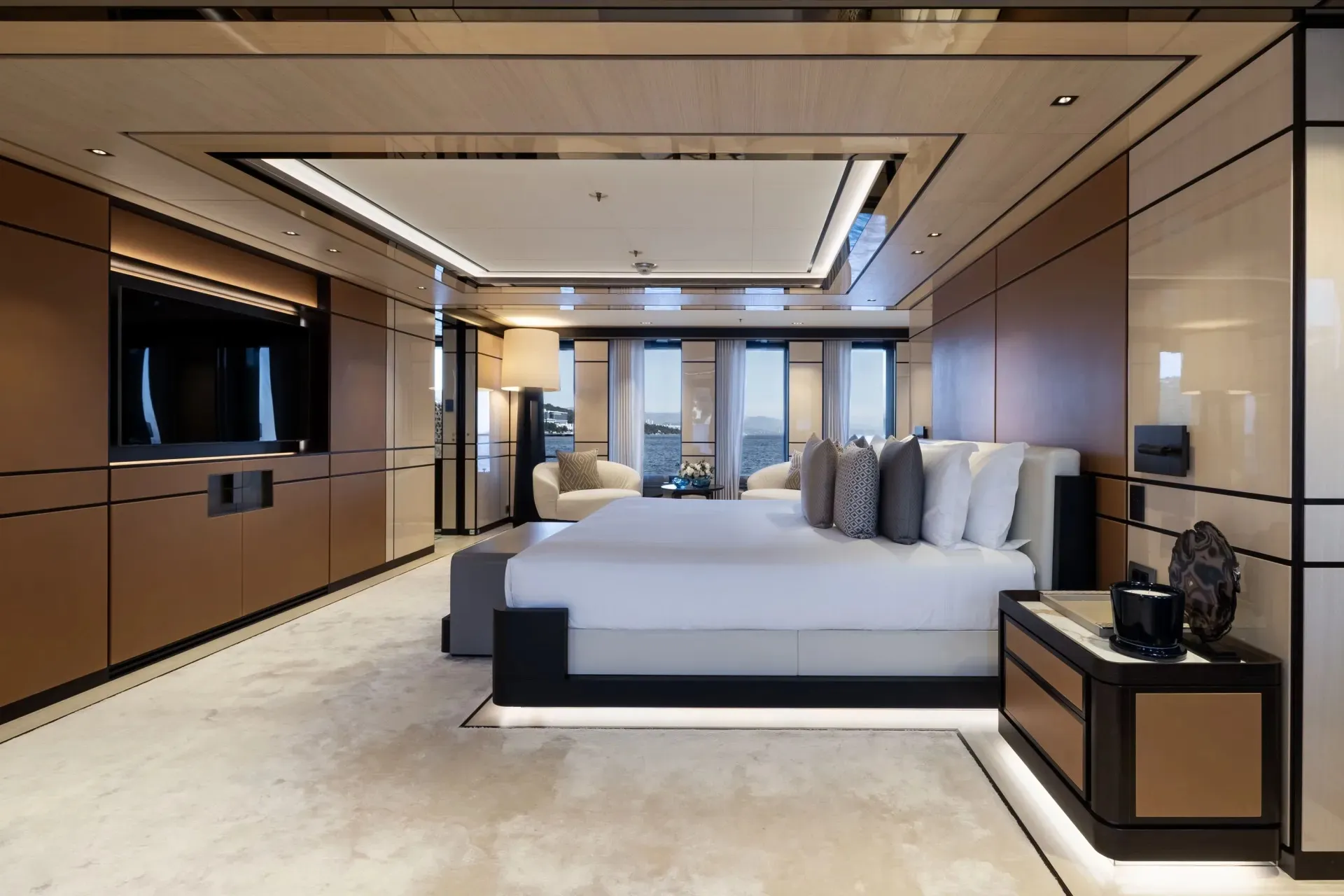 Reliance 55m Heesen motor yacht charter French Riviera photo 27