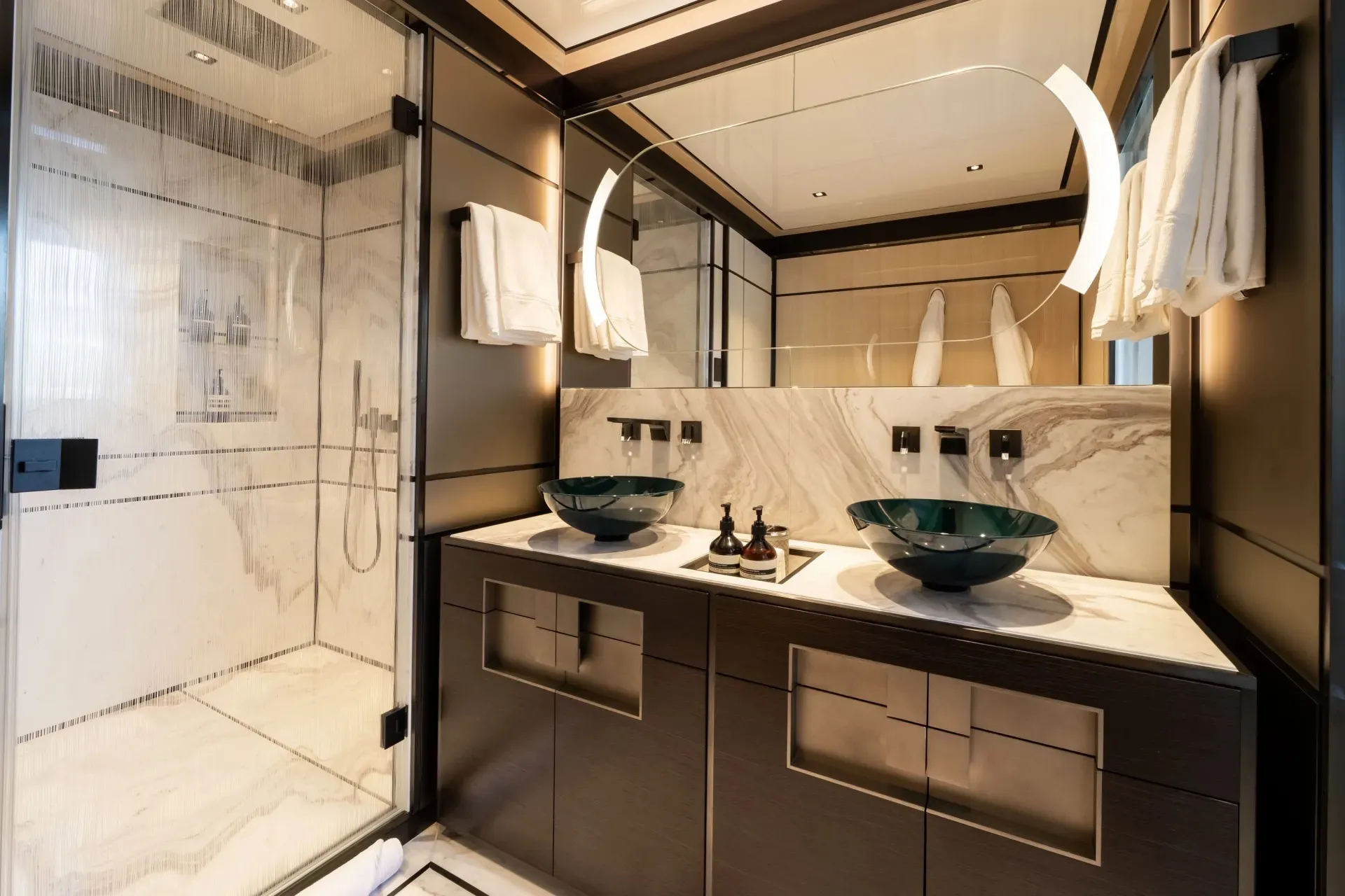 Reliance 55m Heesen motor yacht charter French Riviera photo 33