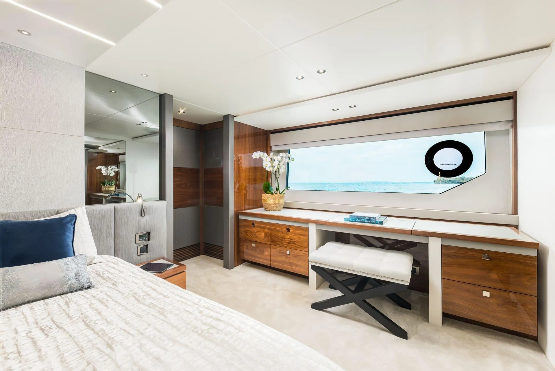 Saahsa 23.6m Sunseeker motor yacht charter Ibiza photo 33