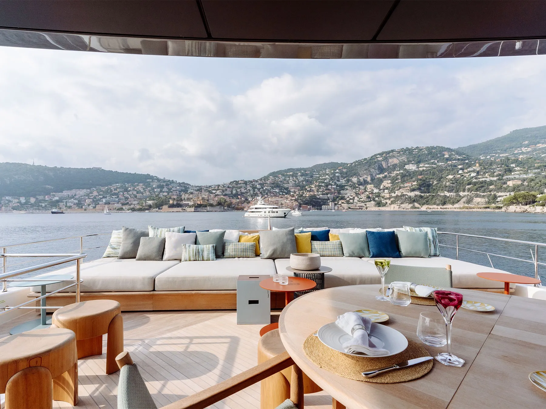 Sal 27.3m Sanlorenzo motor yacht charter Mediterranean photo 08