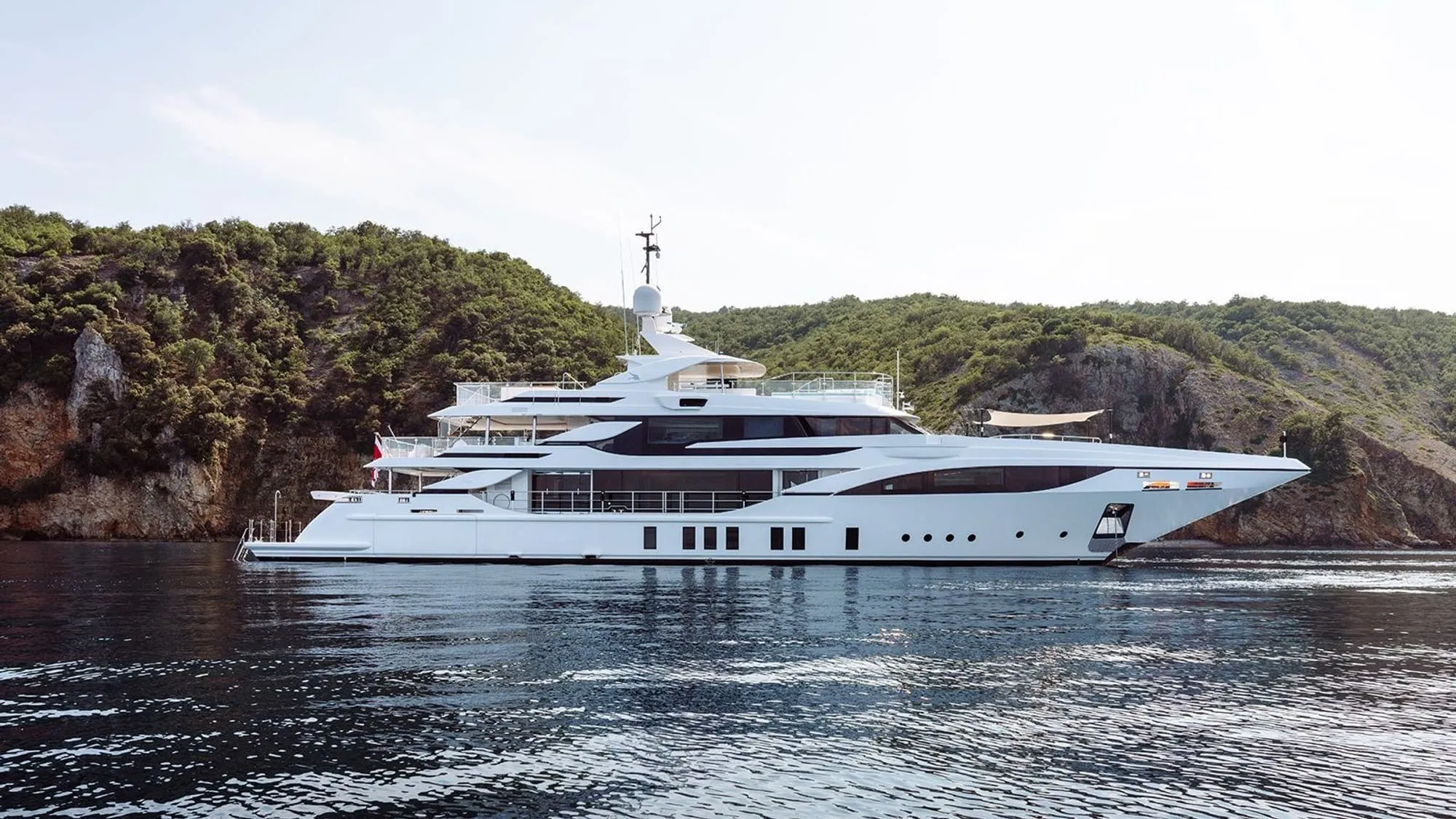 Seagull MRD 49.9m Benetti motor yacht charter Mediterranean photo 03