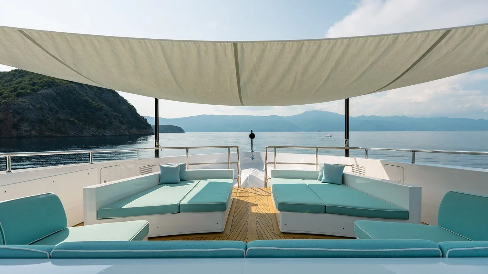 Seagull MRD 49.9m Benetti motor yacht charter Mediterranean photo 15