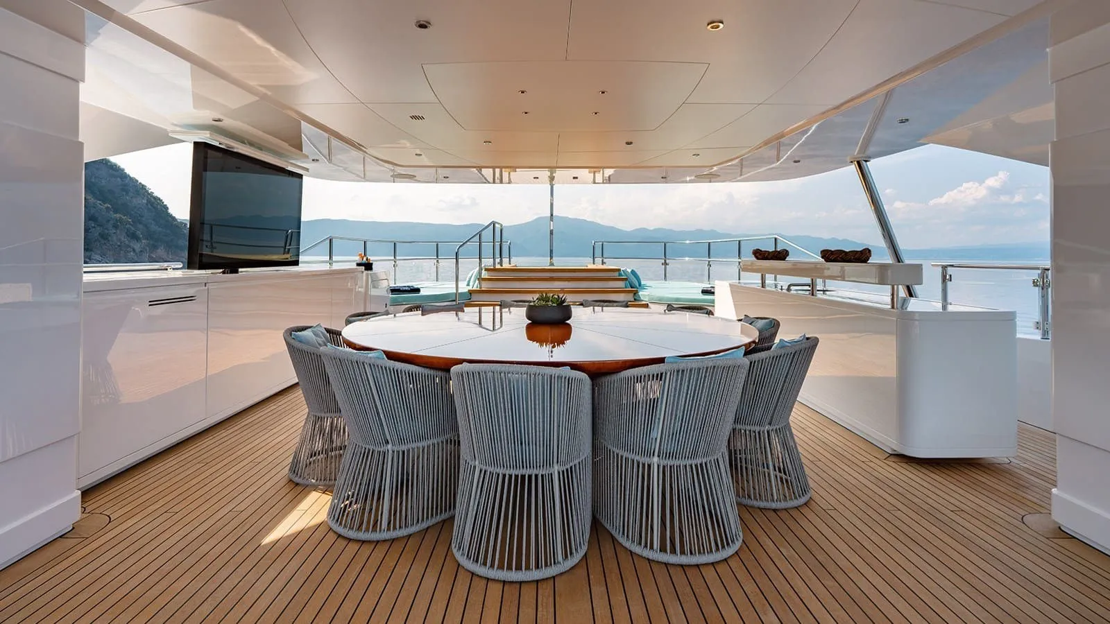 Seagull MRD 49.9m Benetti motor yacht charter Mediterranean photo 21