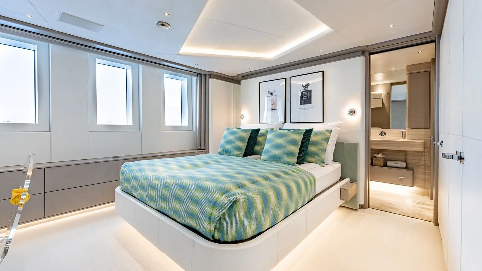 Seagull MRD 49.9m Benetti motor yacht charter Mediterranean photo 32