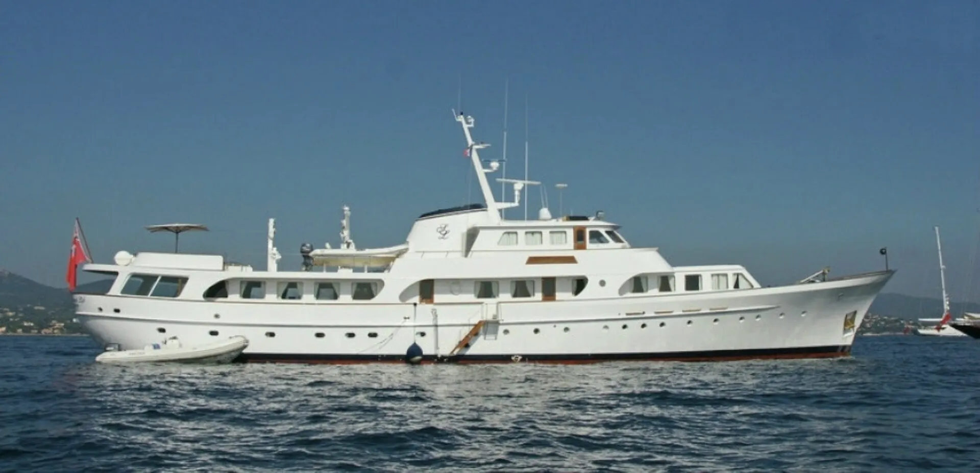 Secret Life 45.02m Feadship motor yacht charter French Riviera photo 10