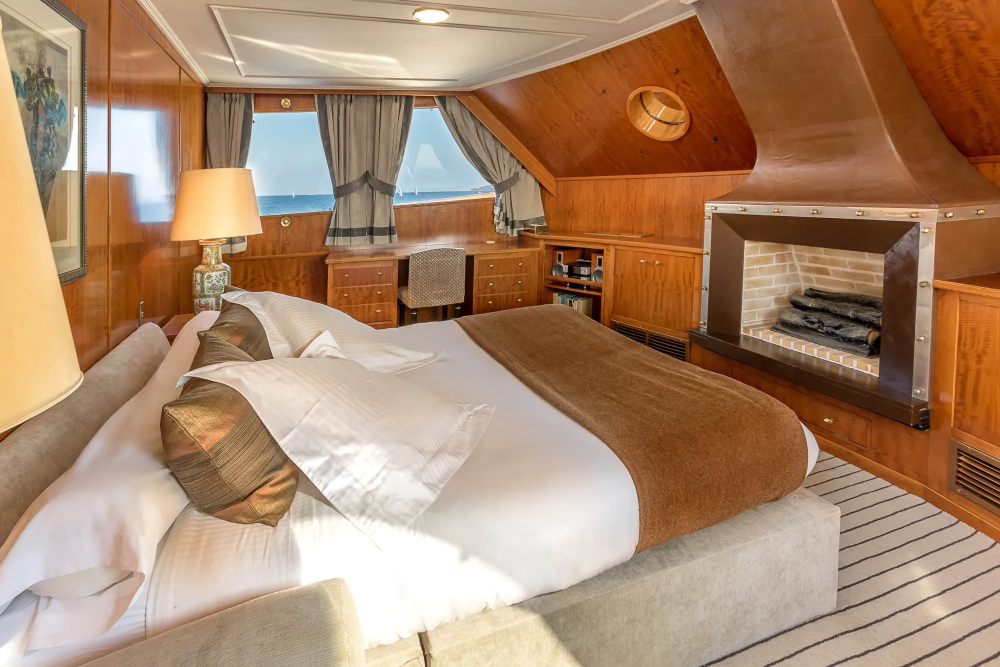 Secret Life 45.02m Feadship motor yacht charter French Riviera photo 35