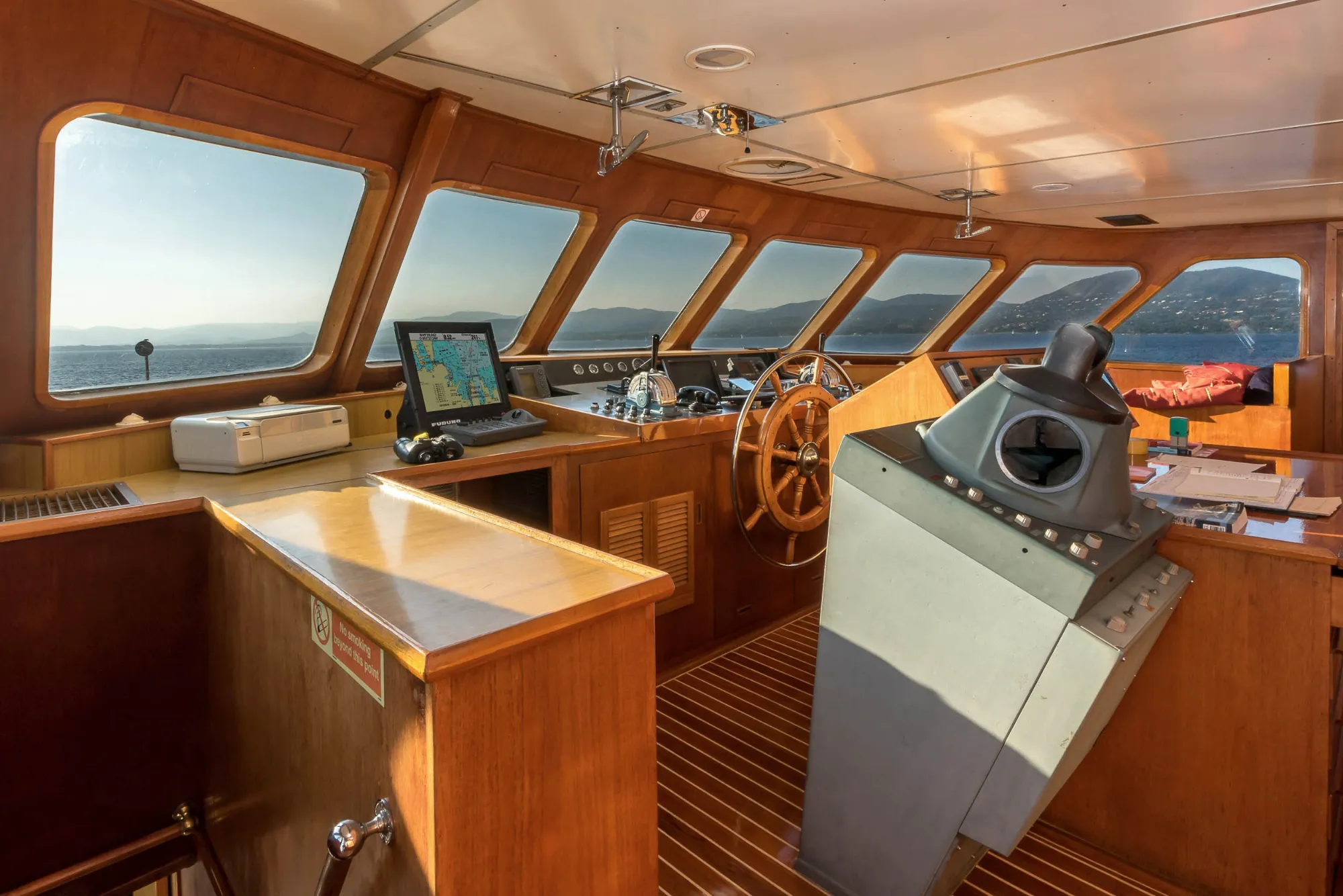 Secret Life 45.02m Feadship motor yacht charter French Riviera photo 54