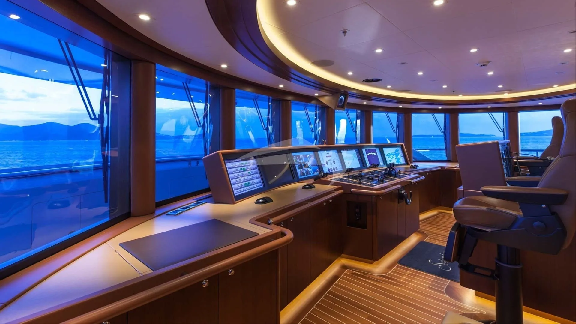 Solandge 85.1m Lurssen motor yacht charter Mediterranean photo 55
