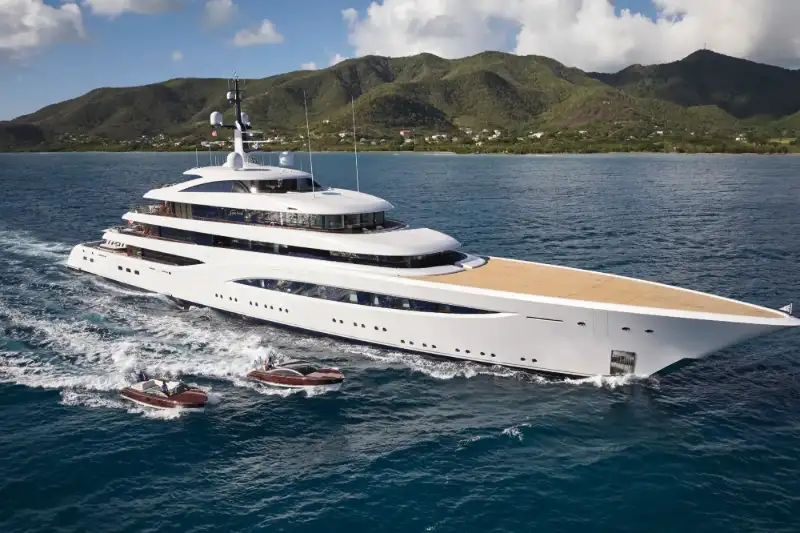 Sophia 97m Feadship motor yacht charter French Riviera photo 01
