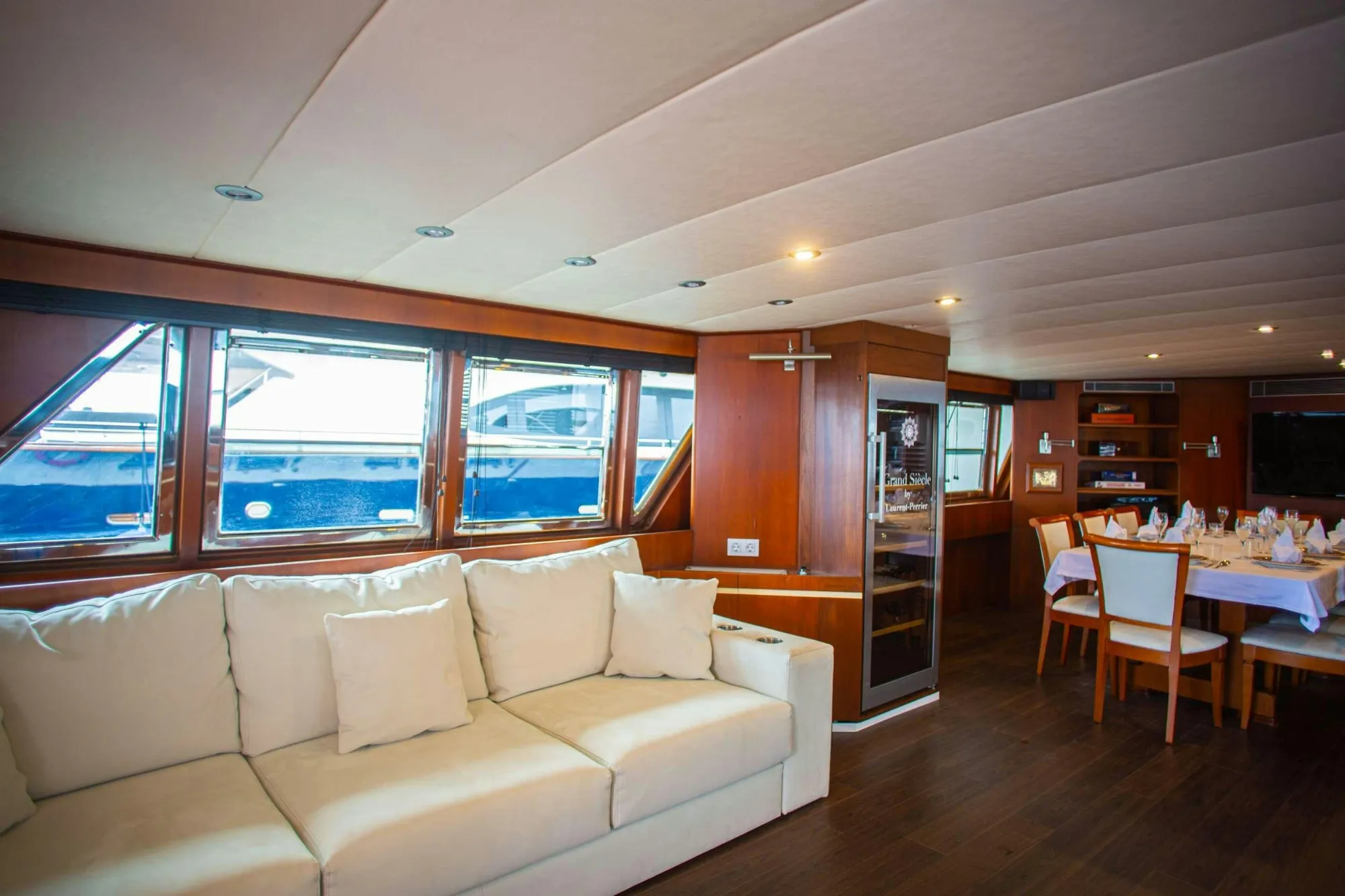 Spirit of MK 32.25m CRN Yachts motor yacht charter Ibiza photo 10